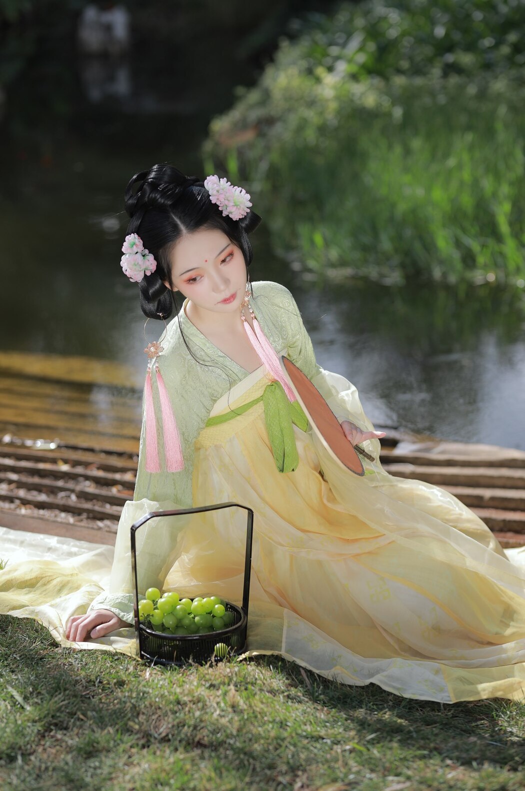 YiTuYu艺图语 Vol.2439 Luo Hua Ren Du Li