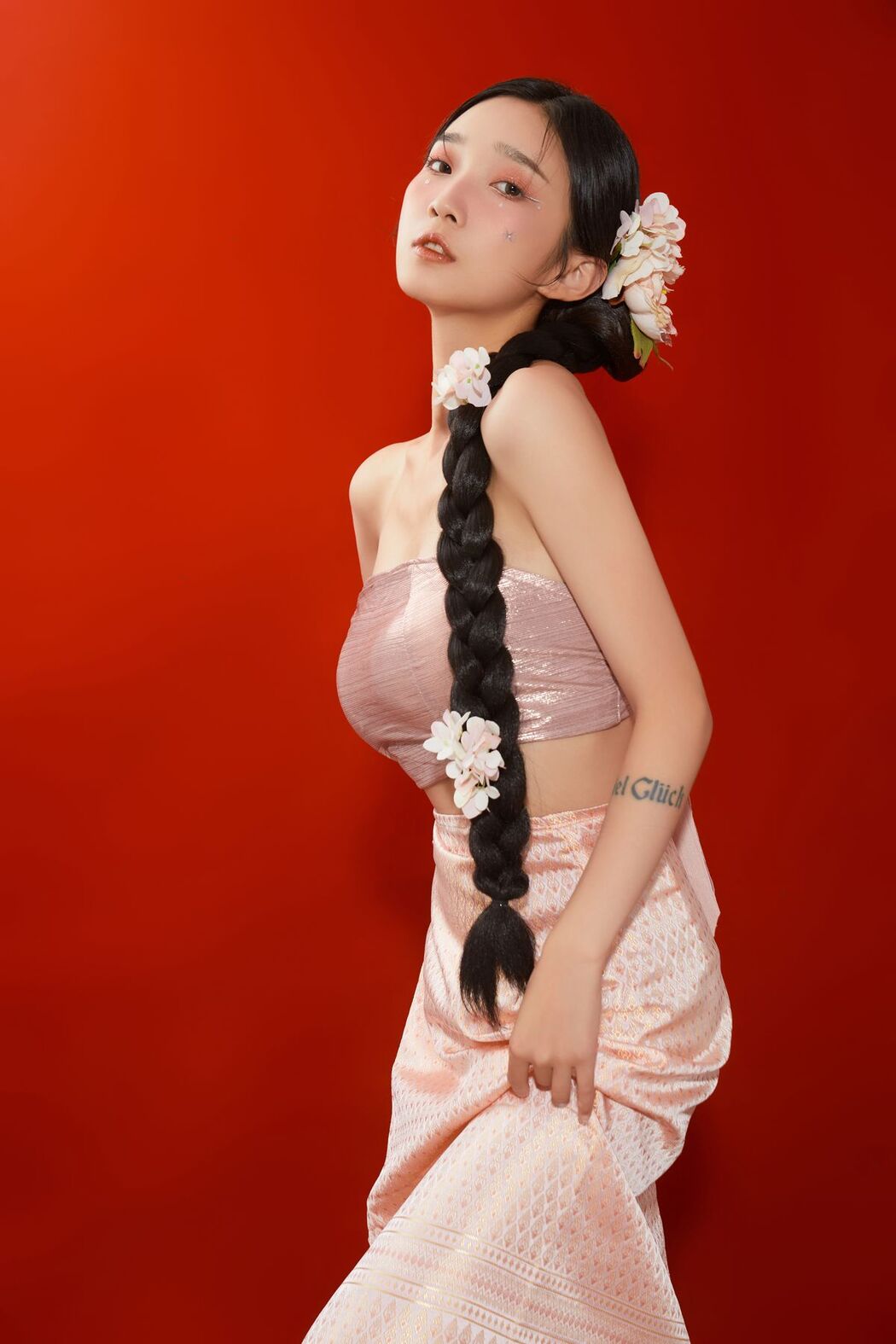 YiTuYu艺图语 Vol.2546 Lei Meng Ying