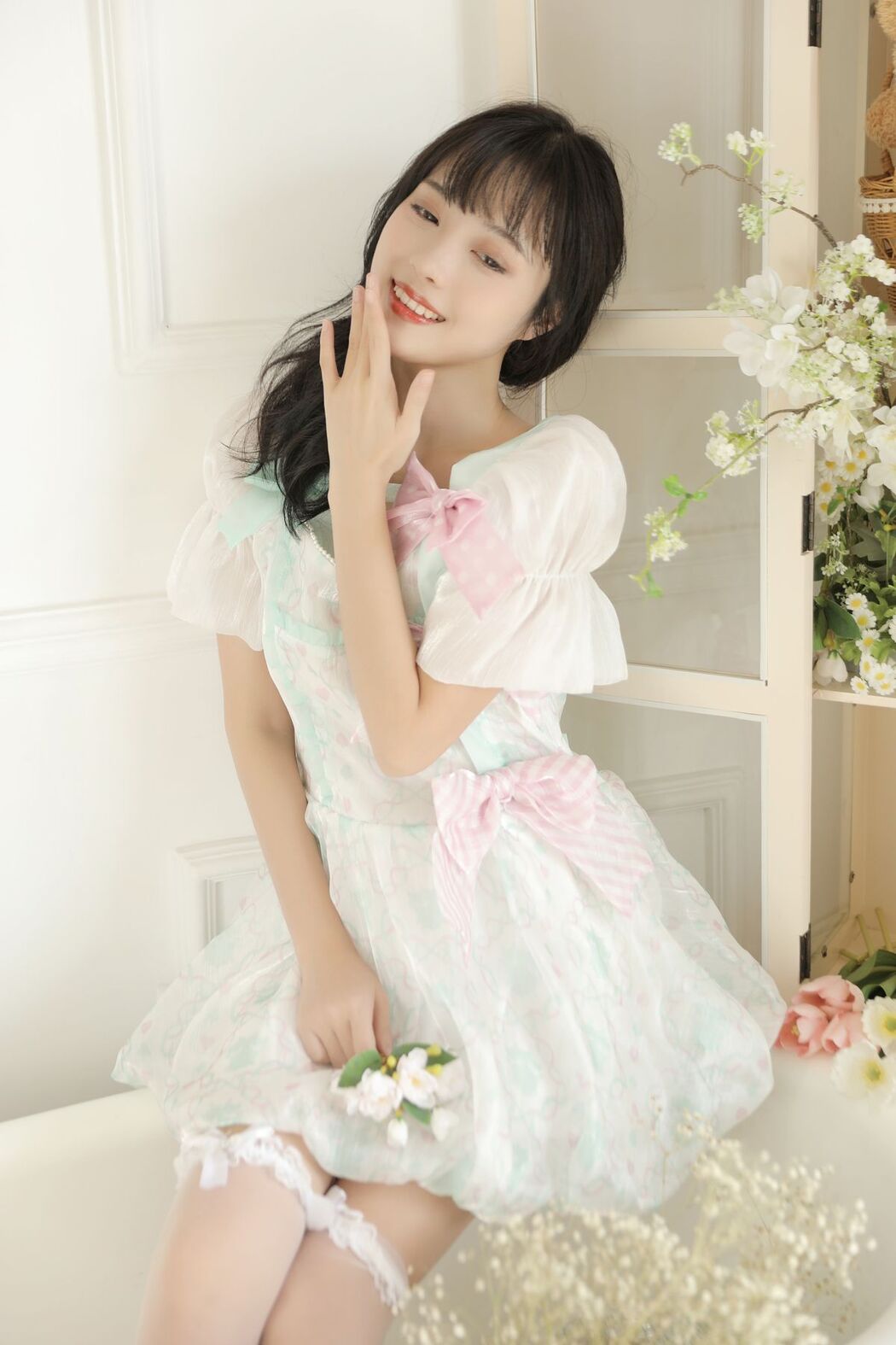 YiTuYu艺图语 Vol.2587 Xiao Wei Ren Er