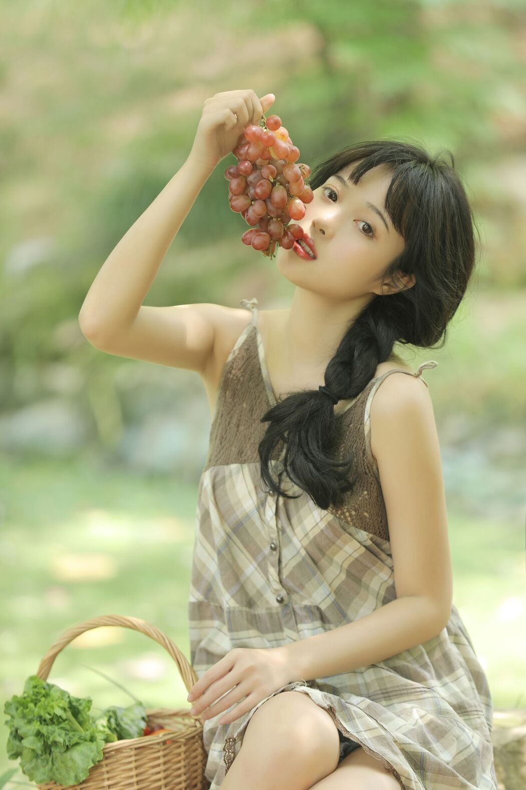YiTuYu艺图语 Vol.2552 Xiao Wei Ren Er