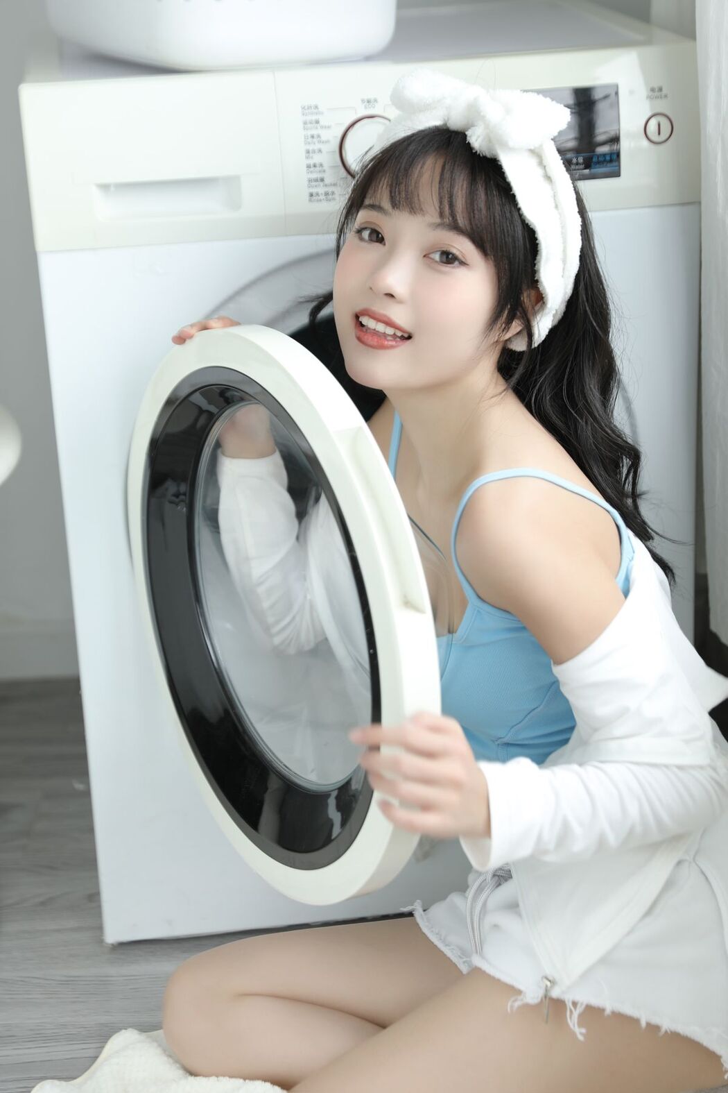 YiTuYu艺图语 Vol.2535 Xiao Wei Ren Er