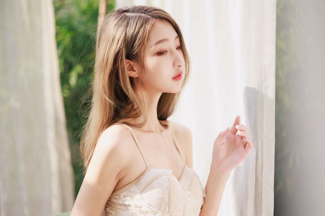 YiTuYu艺图语 Vol.2562 Qing Da Da