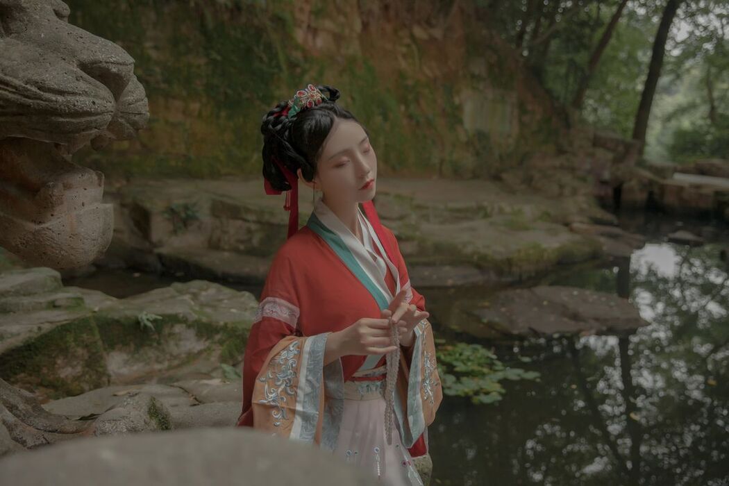 YiTuYu艺图语 Vol.2550 Tong Mian Xiao Mian Ao