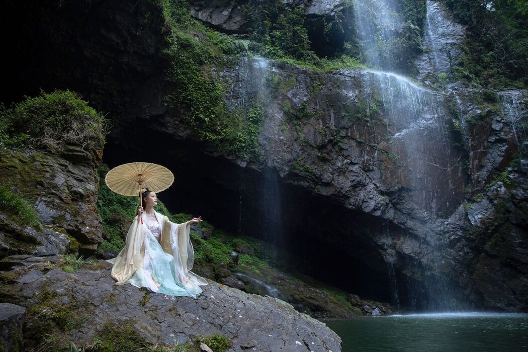 YiTuYu艺图语 Vol.2568 Ling Zi Xi