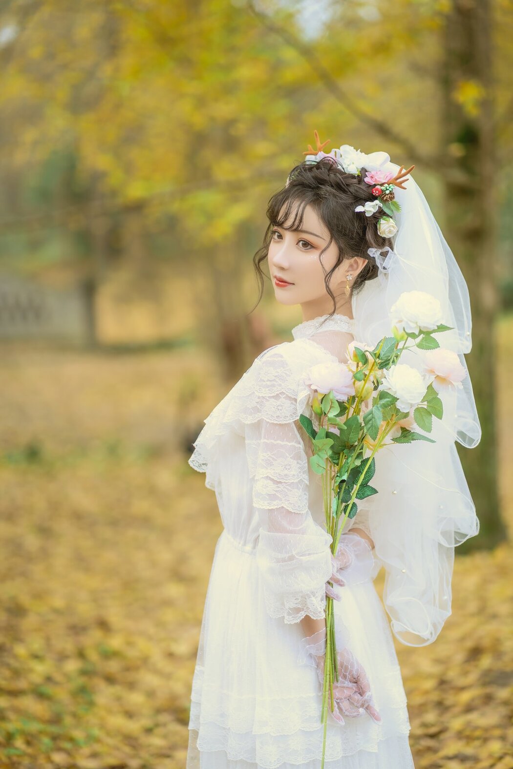YiTuYu艺图语 Vol.2617 Qi Luo Sheng De Xiao Su Su