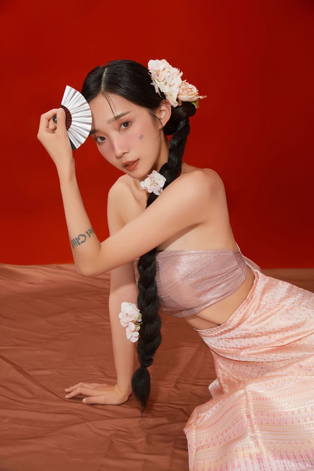 YiTuYu艺图语 Vol.2546 Lei Meng Ying