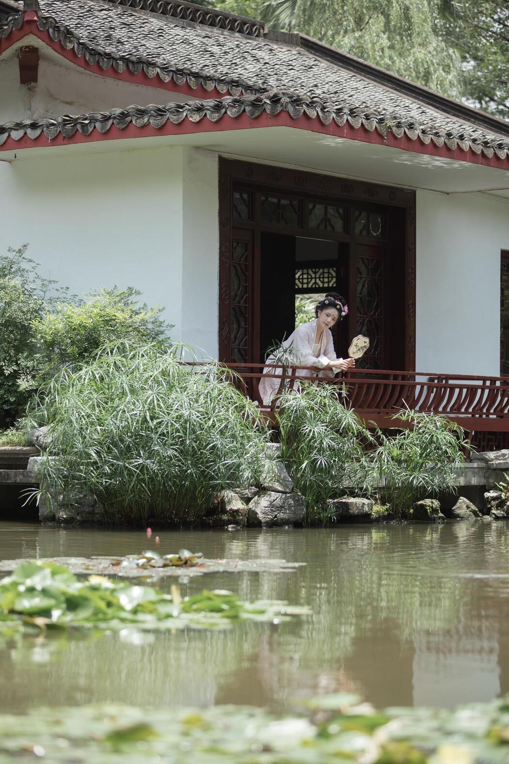 YiTuYu艺图语 Vol.2504 Yi Bei Mei Shi