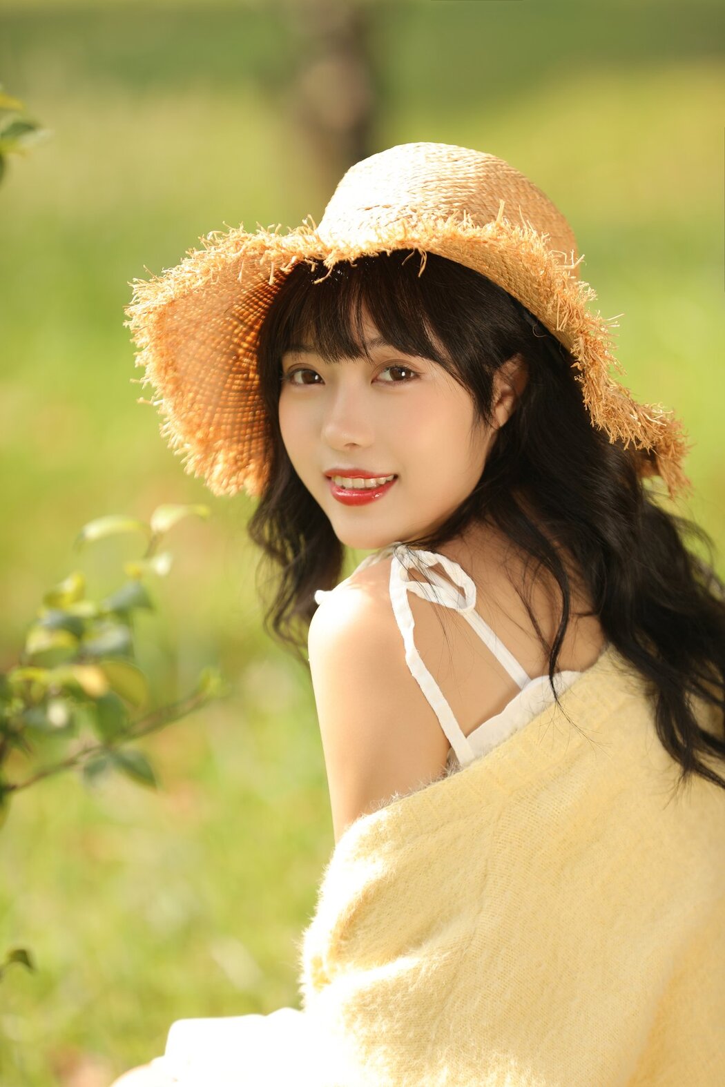 YiTuYu艺图语 Vol.2608 Xiao Wei Ren Er