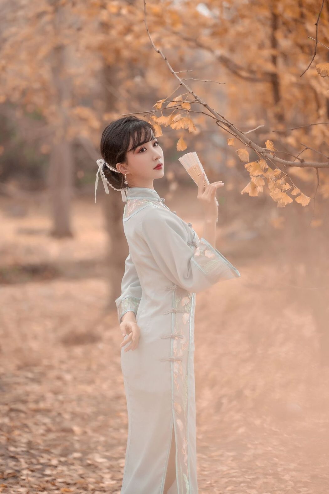 YiTuYu艺图语 Vol.2594 Qi Luo Sheng De Xiao Su Su