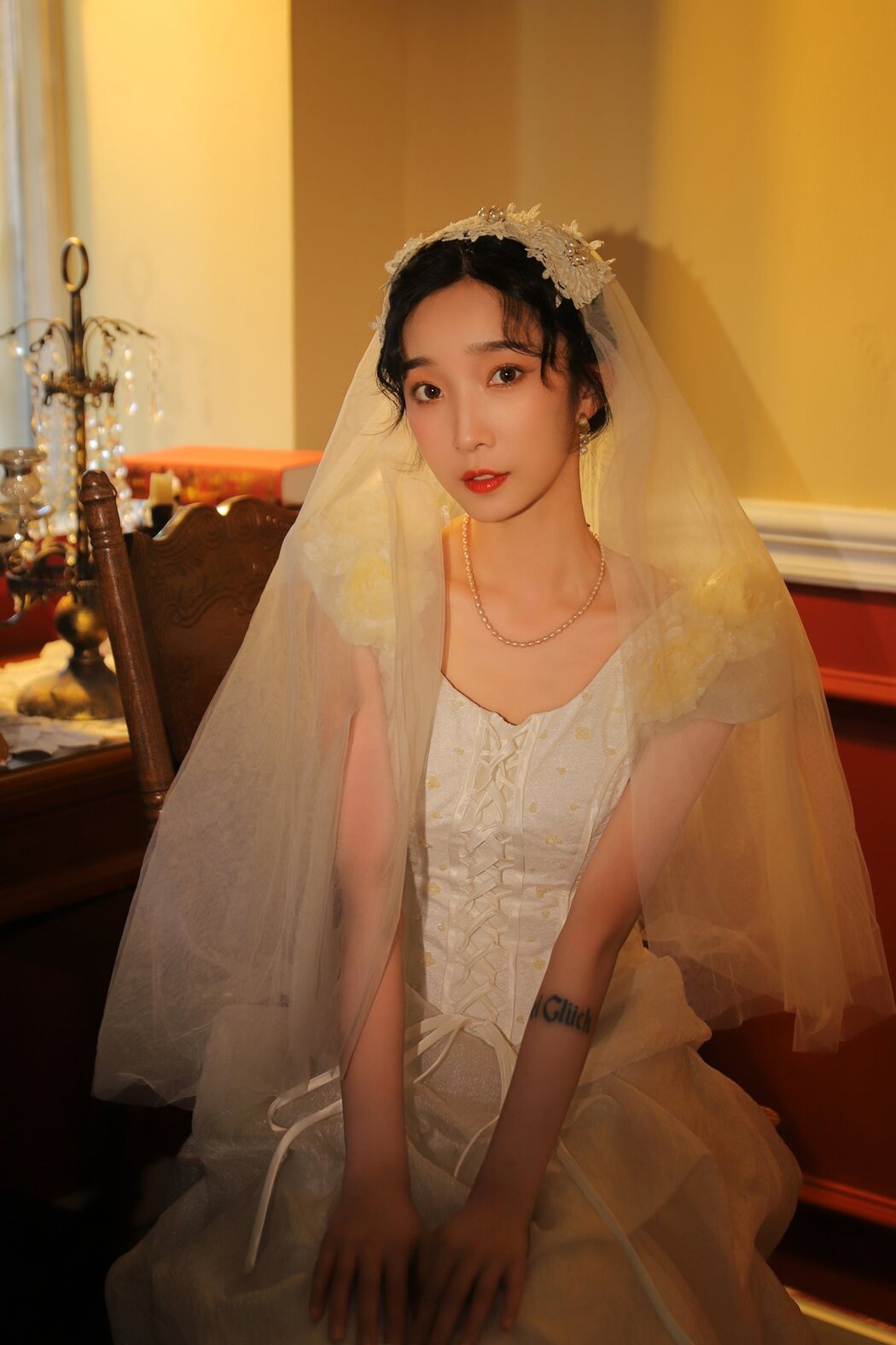 YiTuYu艺图语 Vol.2601 Lei Meng Ying