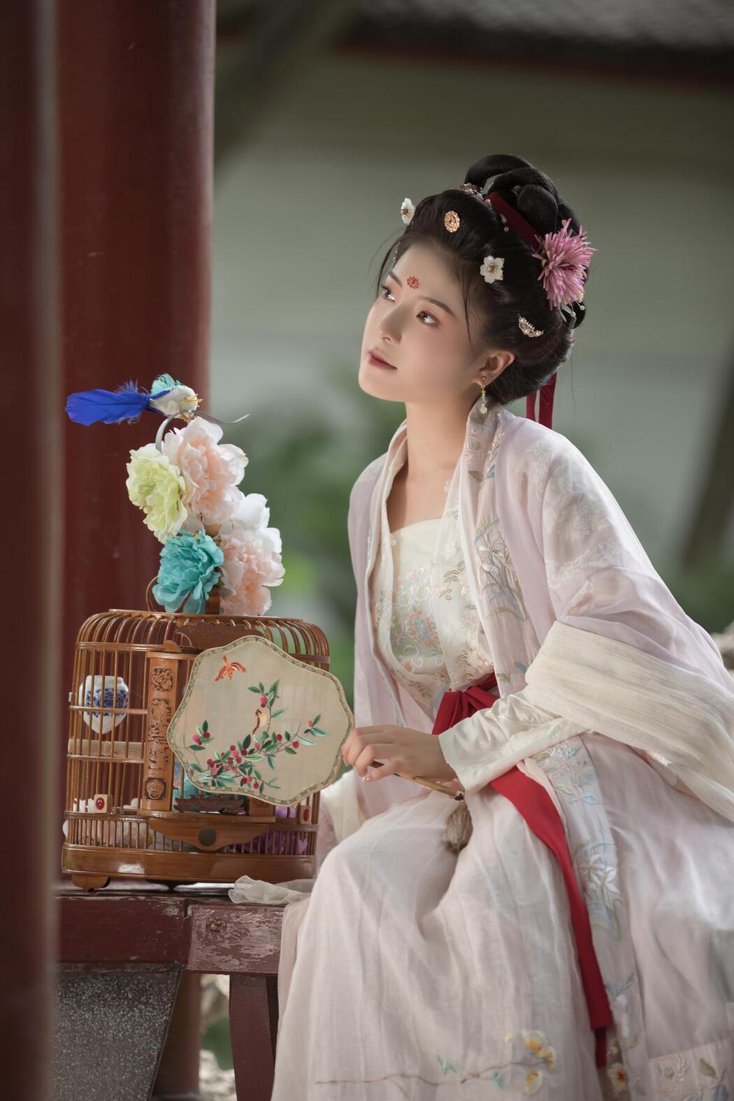 YiTuYu艺图语 Vol.2504 Yi Bei Mei Shi