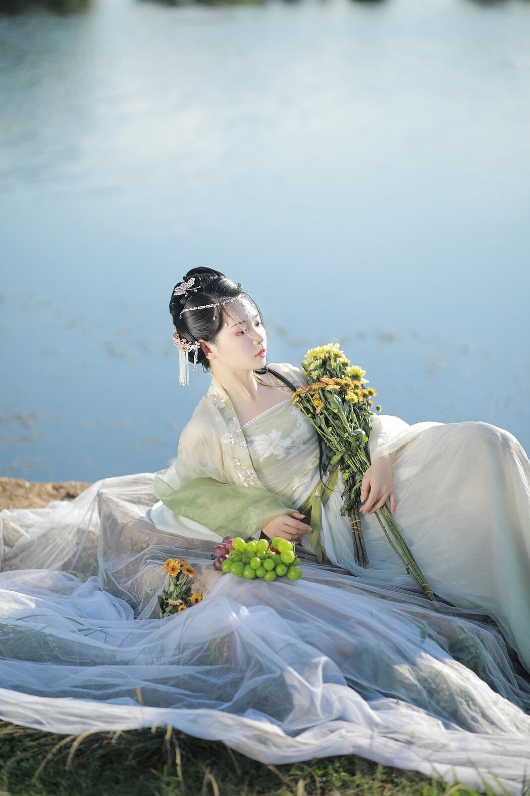 YiTuYu艺图语 Vol.2616 Luo Hua Ren Du Li