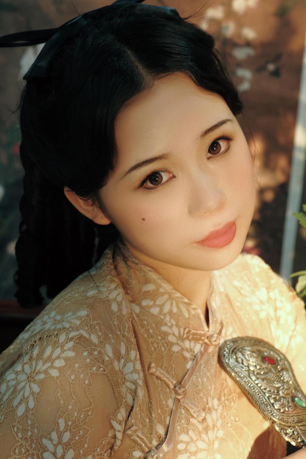 YiTuYu艺图语 Vol.2494 Yi Zhi Gao Gao
