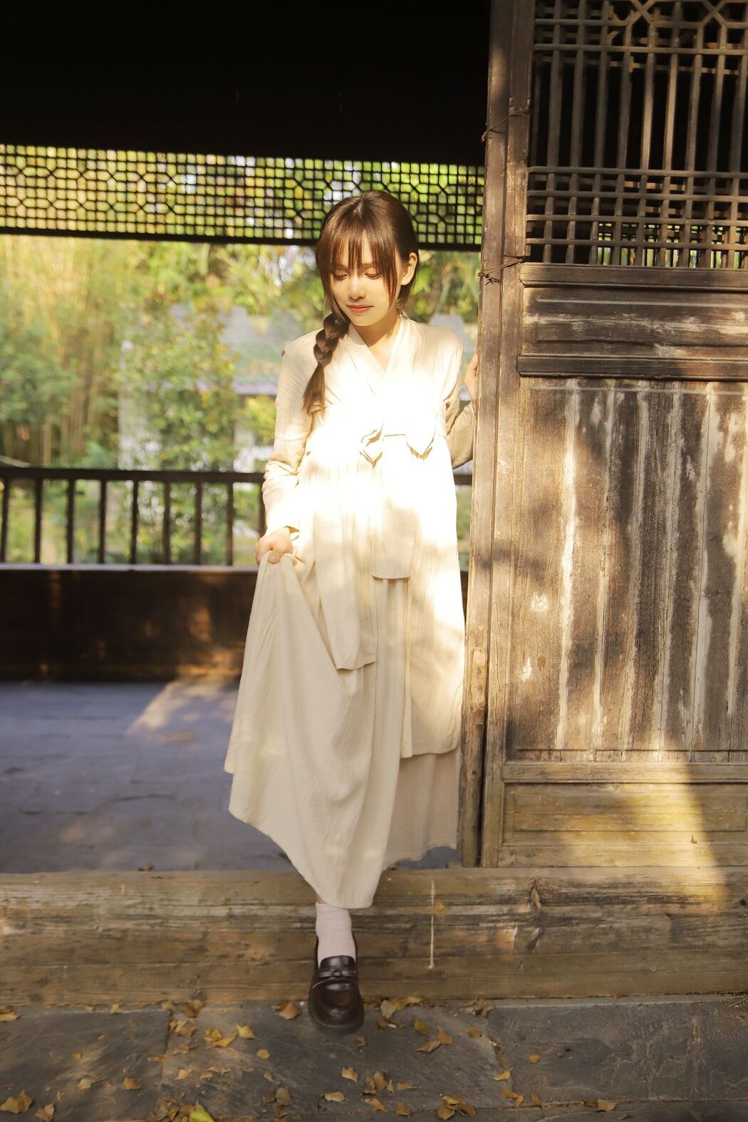 YiTuYu艺图语 Vol.2547 Shi Shi