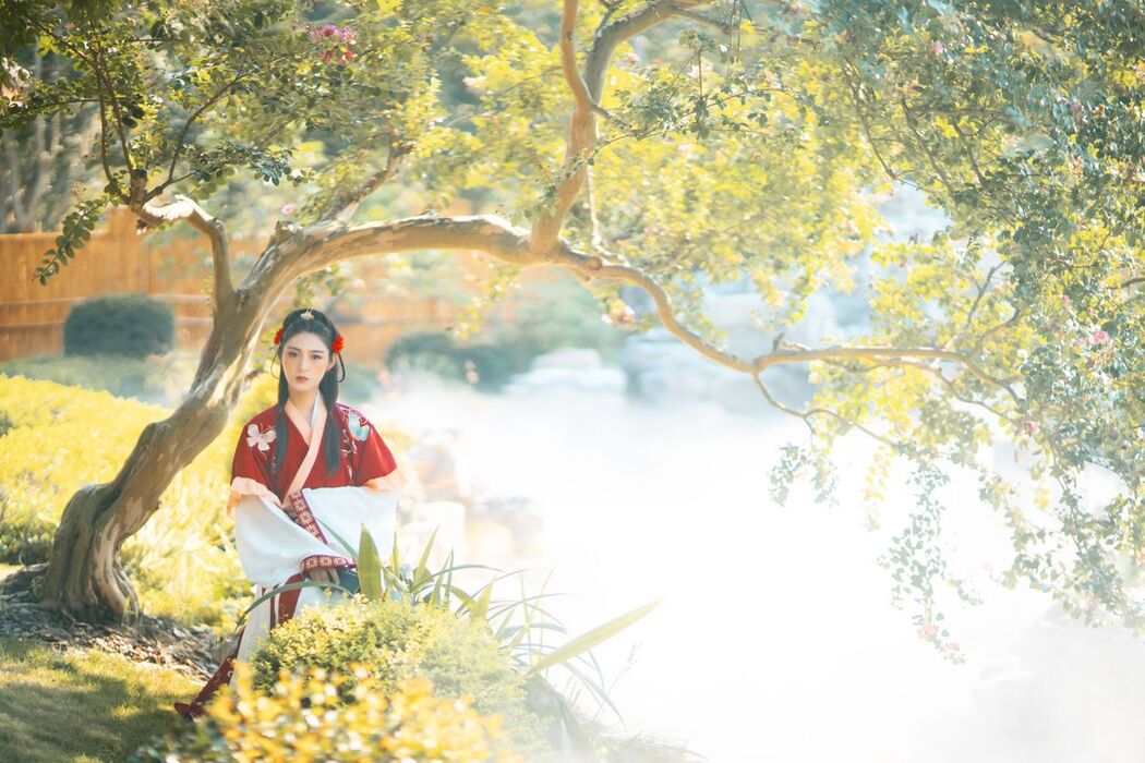 YiTuYu艺图语 Vol.2544 Qin Ko