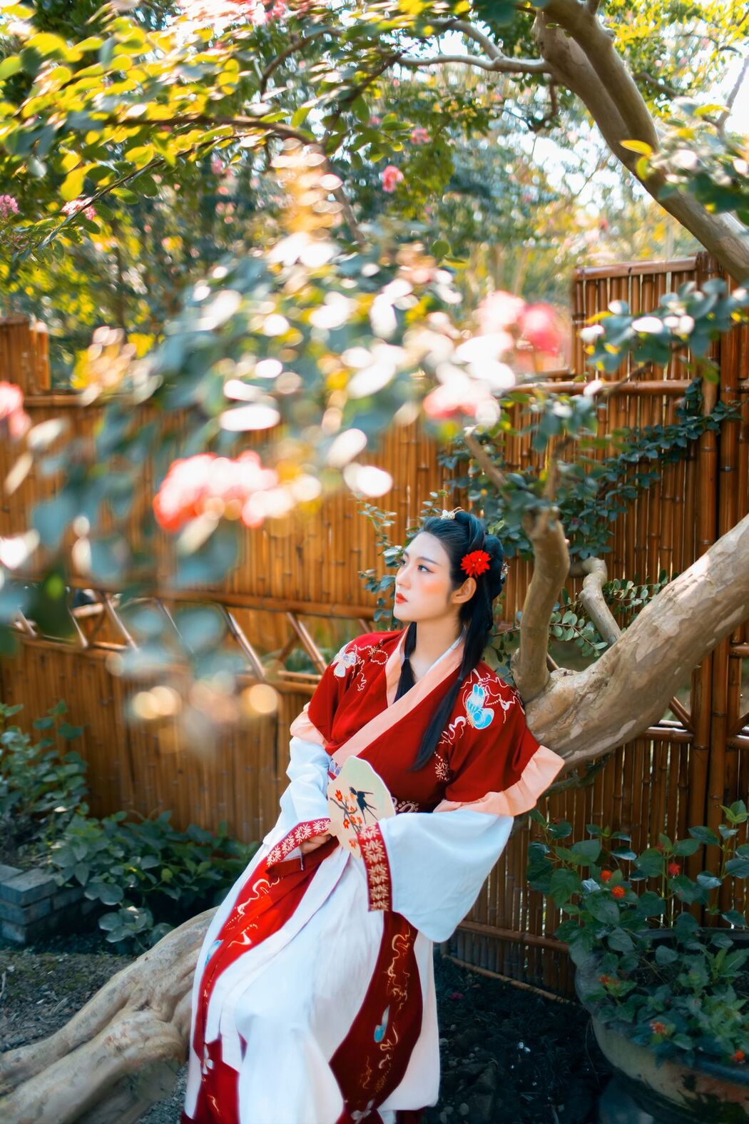 YiTuYu艺图语 Vol.2544 Qin Ko