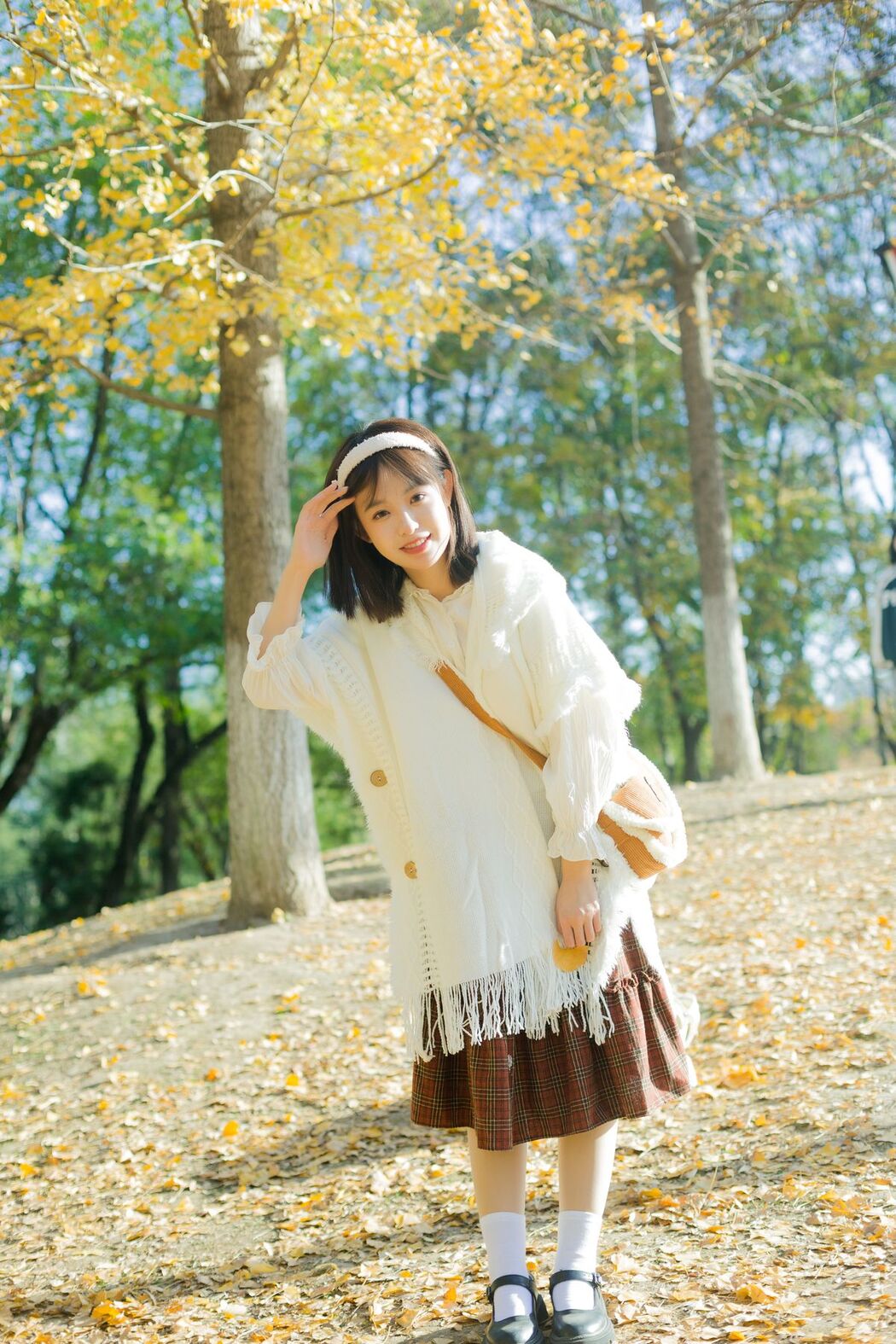 YiTuYu艺图语 Vol.2577 Chi Bao Le Ma