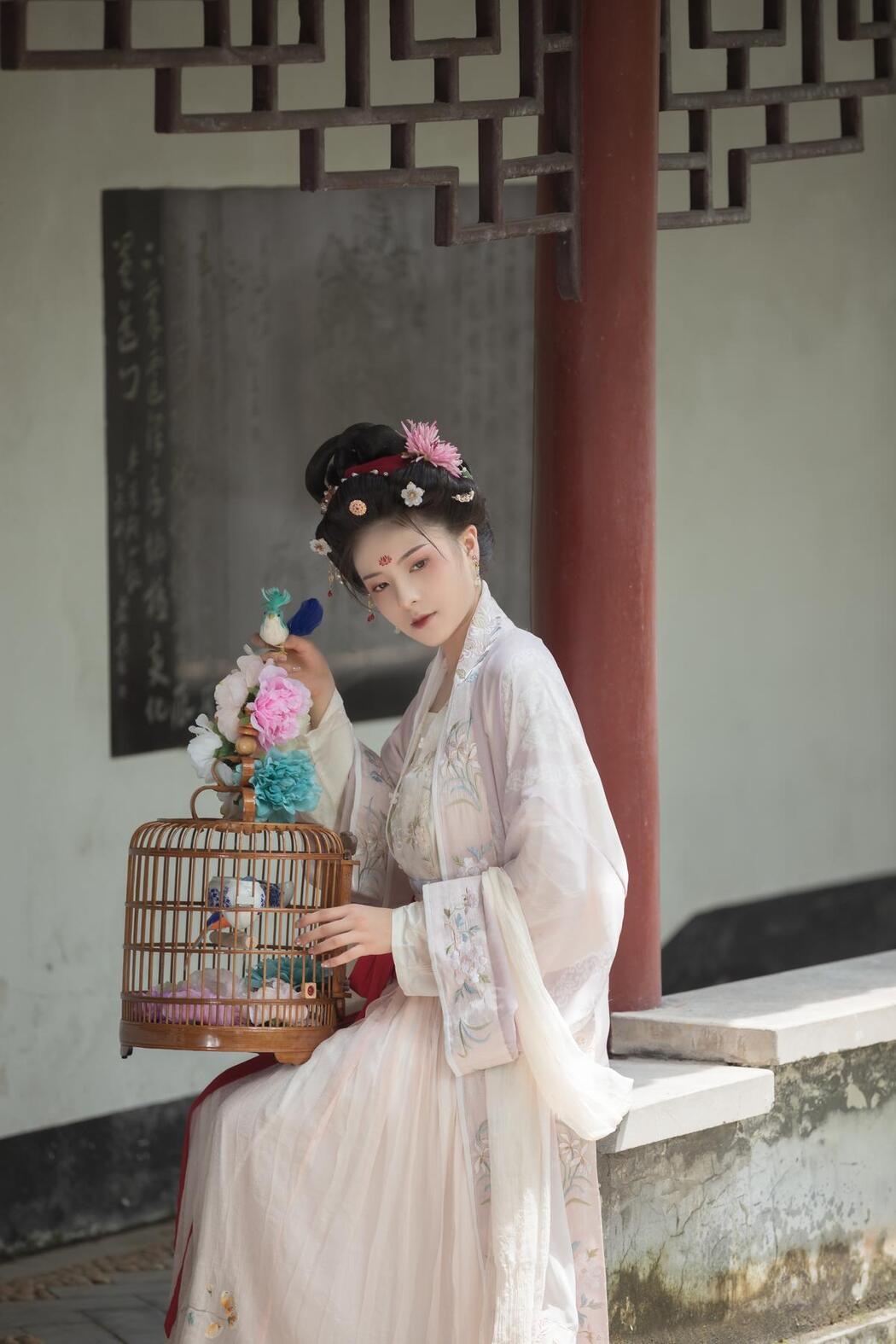 YiTuYu艺图语 Vol.2504 Yi Bei Mei Shi