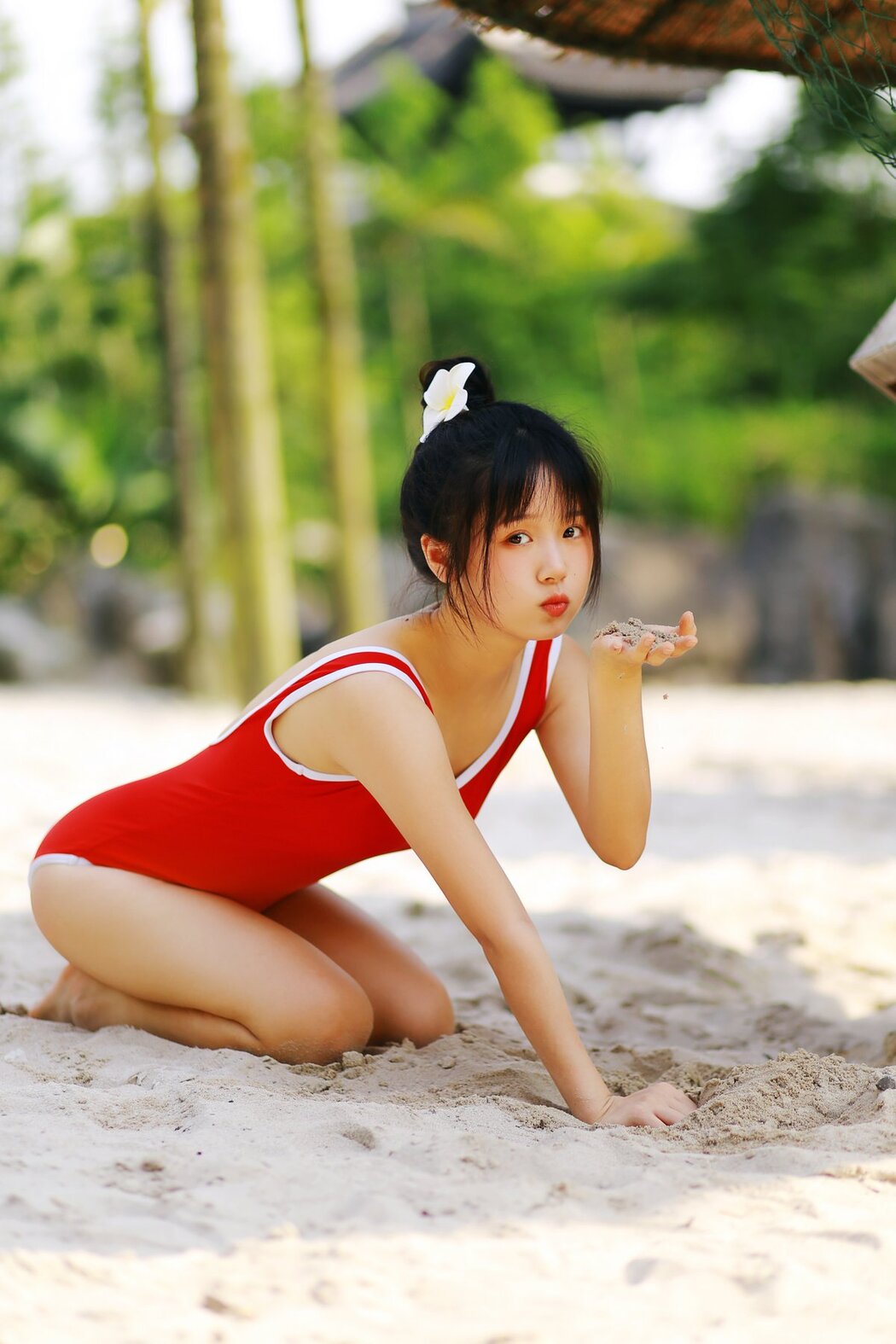 YiTuYu艺图语 Vol.2624 Zhi Chun He