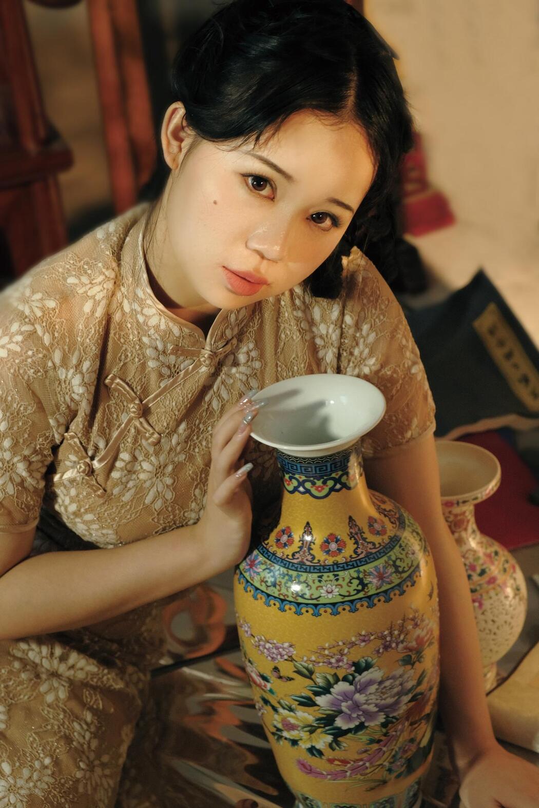 YiTuYu艺图语 Vol.2494 Yi Zhi Gao Gao