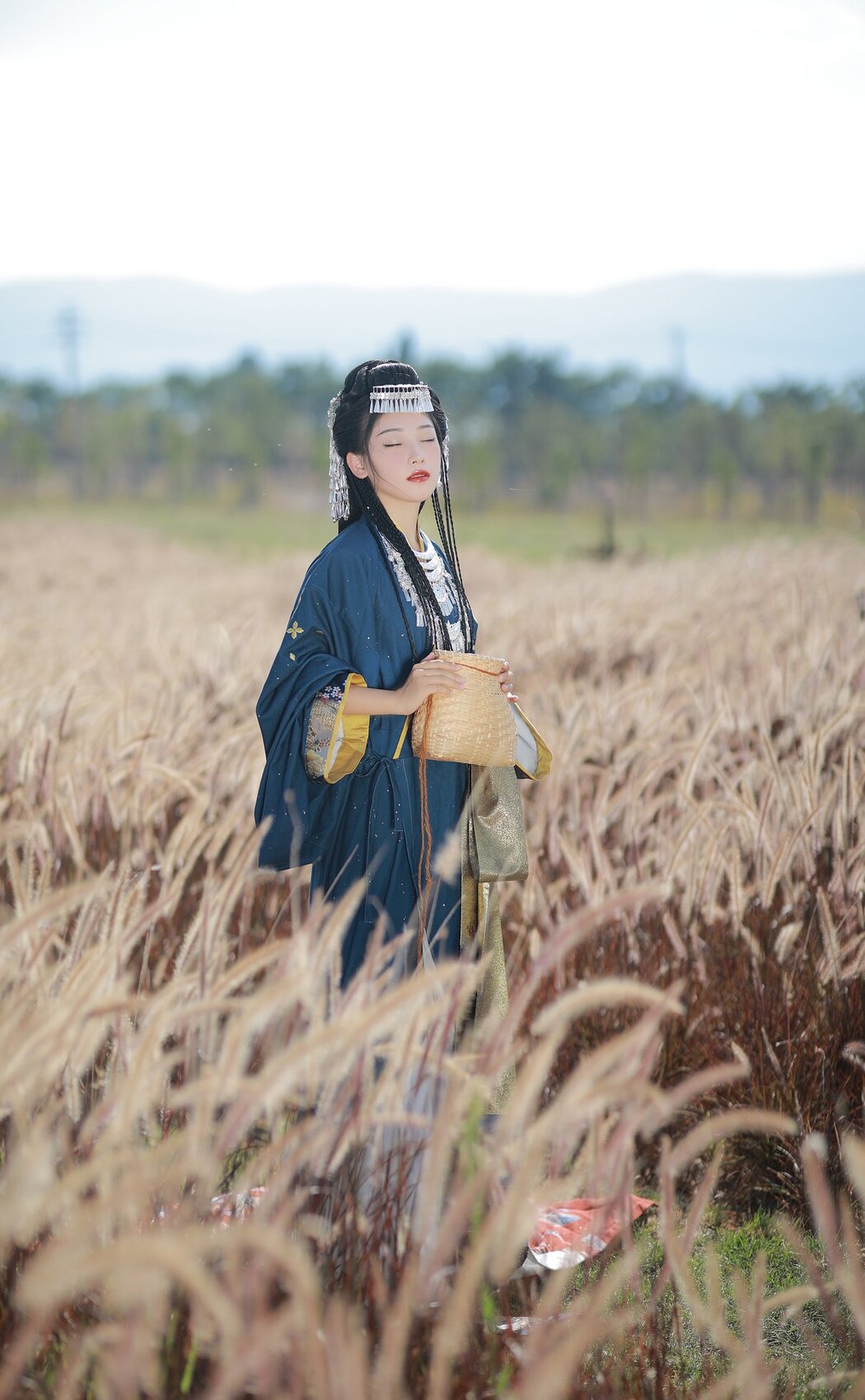 YiTuYu艺图语 Vol.2609 Y-jin