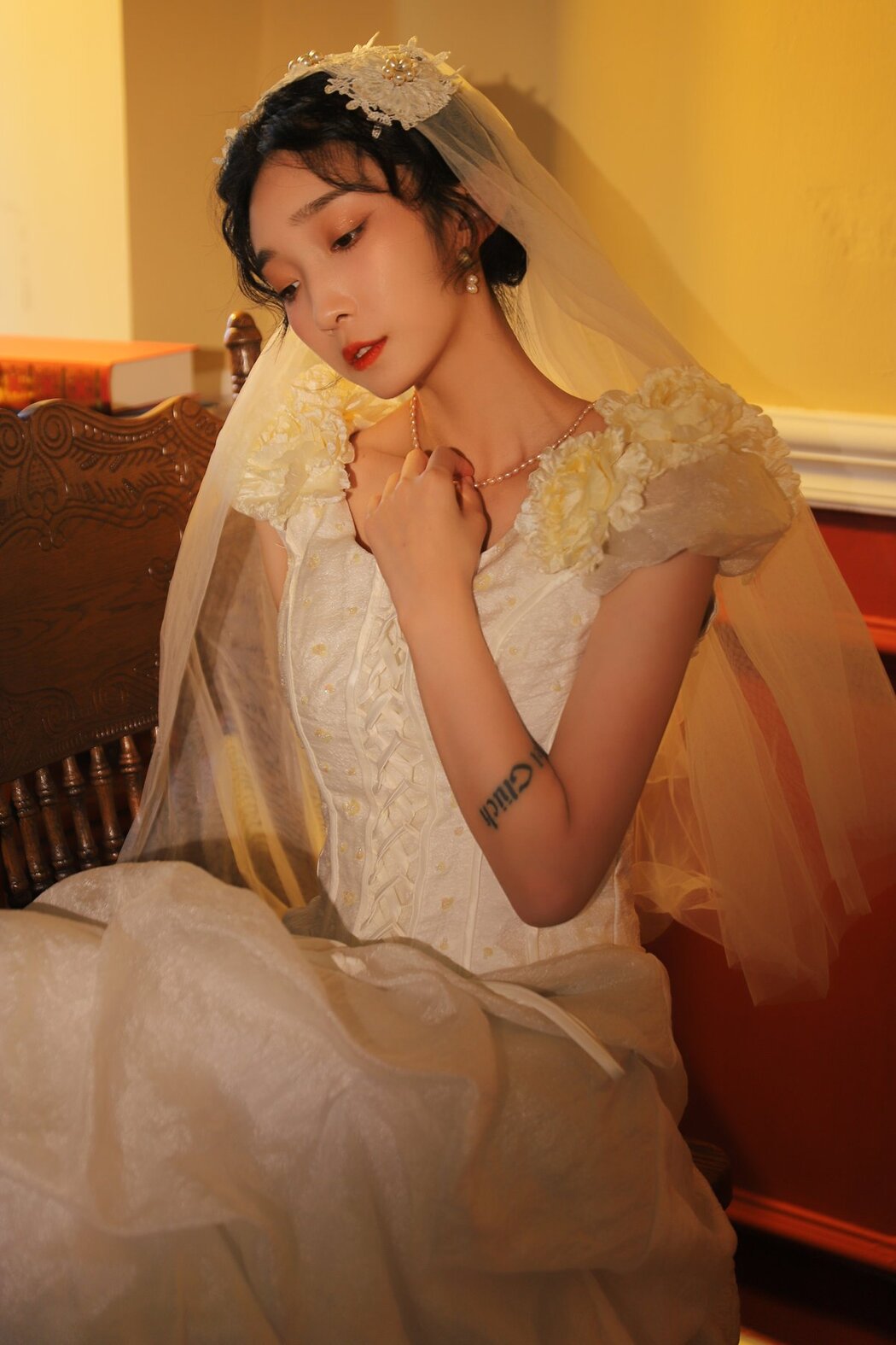 YiTuYu艺图语 Vol.2601 Lei Meng Ying