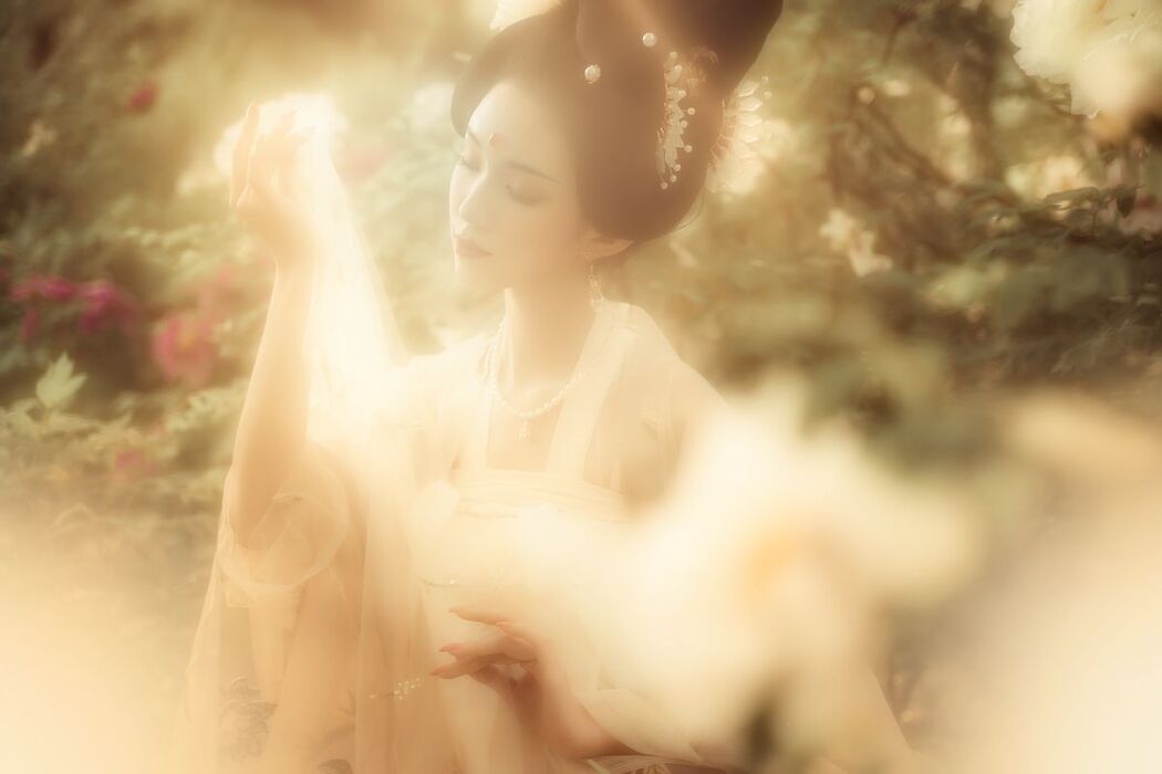 YiTuYu艺图语 Vol.2531 Bi Mo Xia Ci Hou