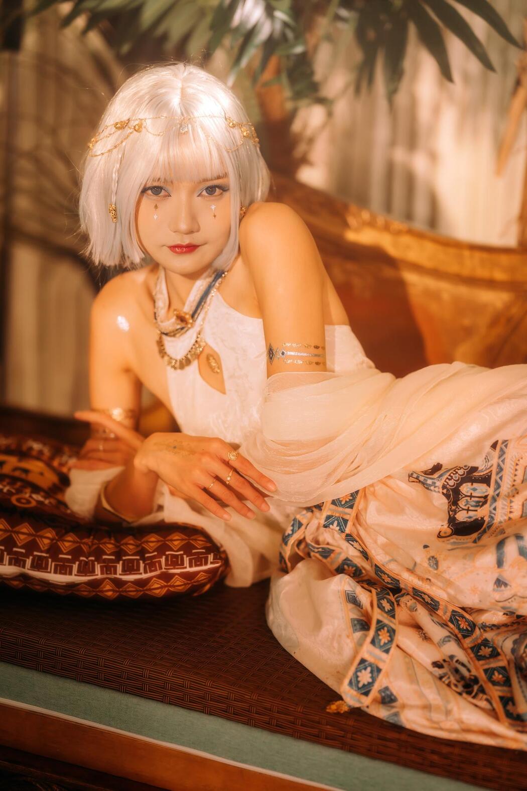 YiTuYu艺图语 Vol.2513 Tu Zi Zzz Bu Chi Hu Luo Bo