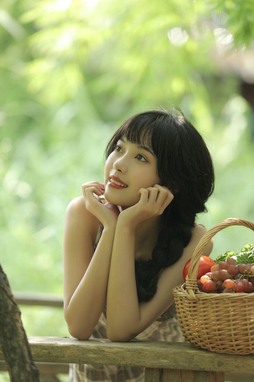 YiTuYu艺图语 Vol.2552 Xiao Wei Ren Er