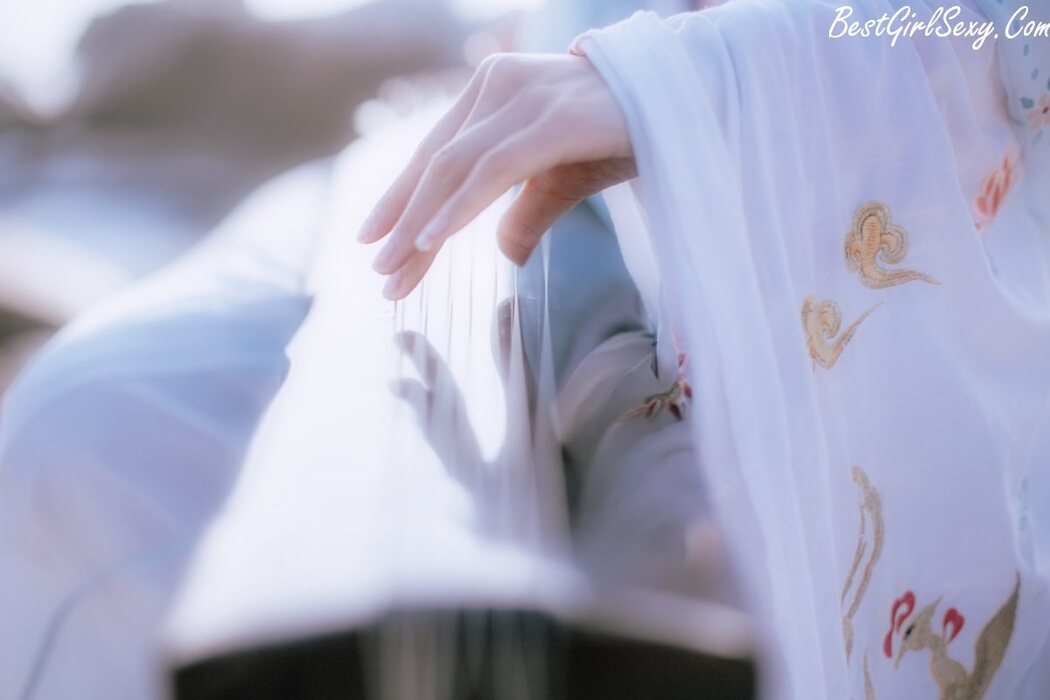 YiTuYu艺图语 Vol.252 Ying Er