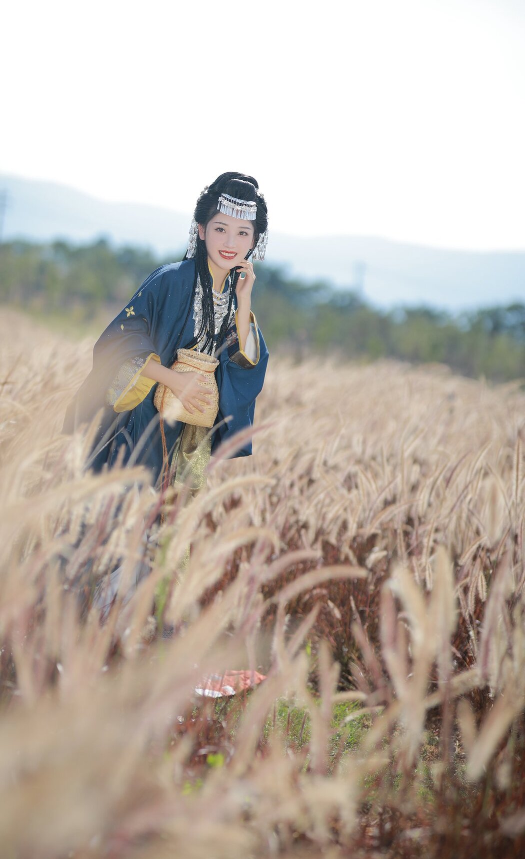 YiTuYu艺图语 Vol.2609 Y-jin