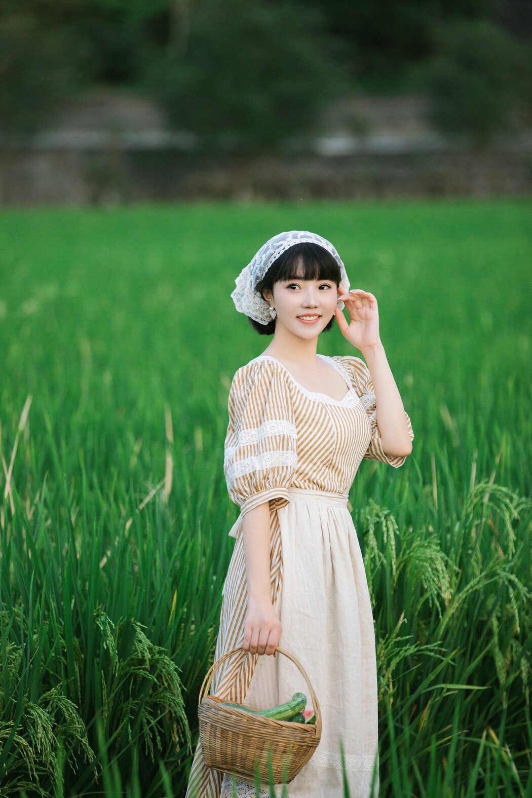 YiTuYu艺图语 Vol.2610 Dong Qin