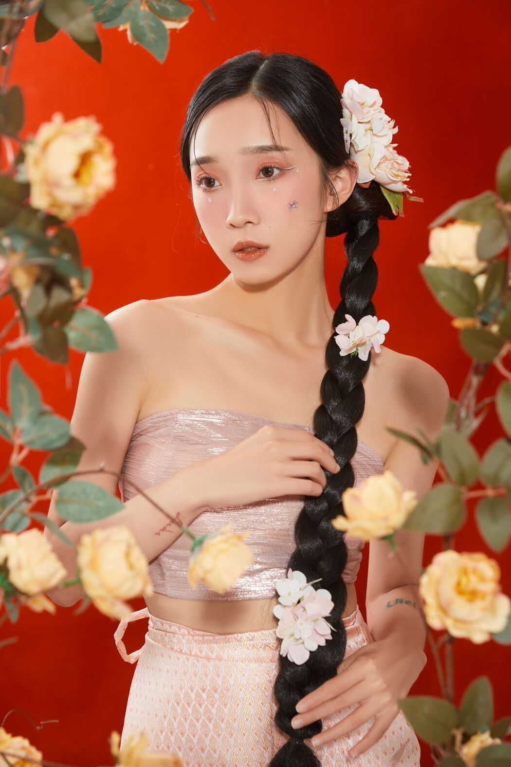 YiTuYu艺图语 Vol.2546 Lei Meng Ying