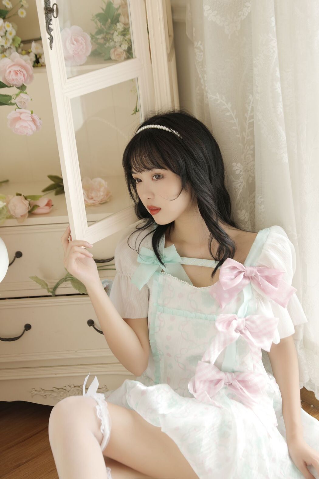 YiTuYu艺图语 Vol.2587 Xiao Wei Ren Er