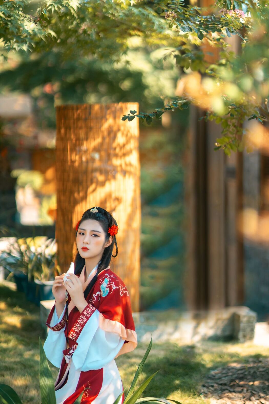YiTuYu艺图语 Vol.2544 Qin Ko