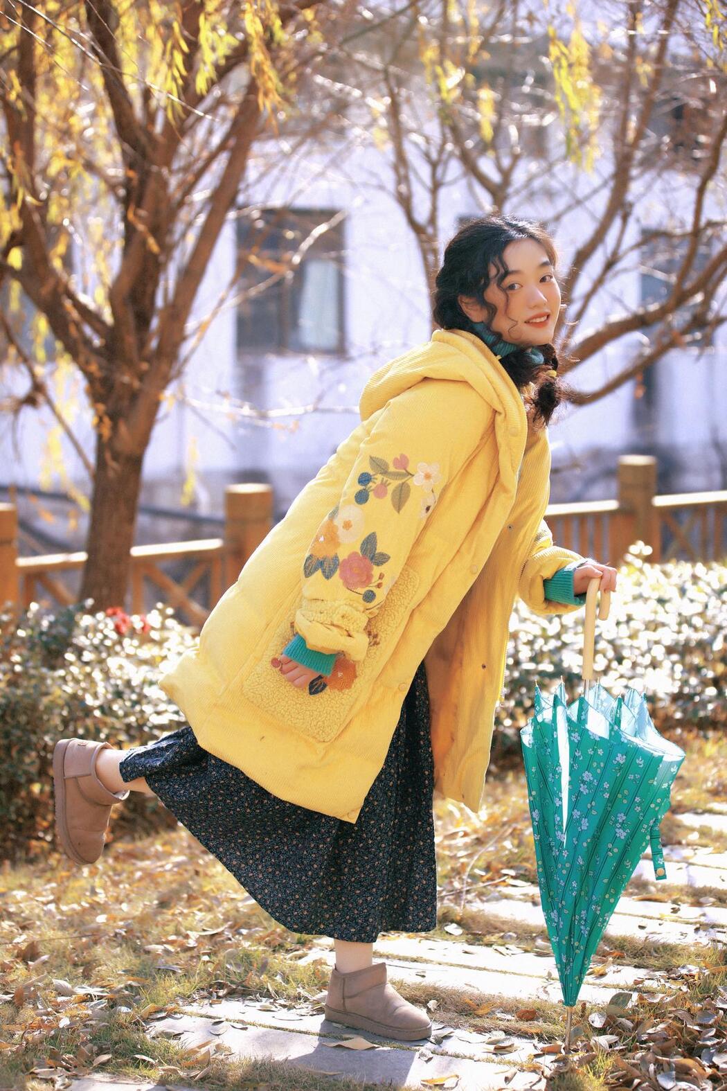 YiTuYu艺图语 Vol.2498 Xin Xin