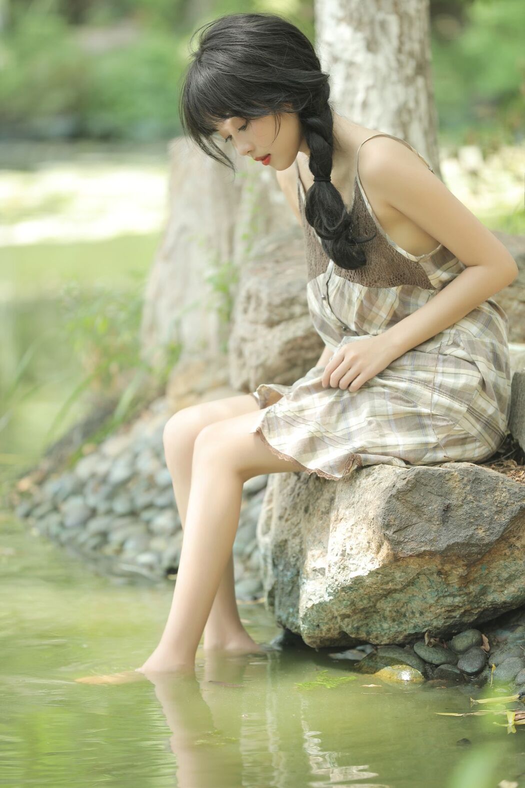 YiTuYu艺图语 Vol.2552 Xiao Wei Ren Er