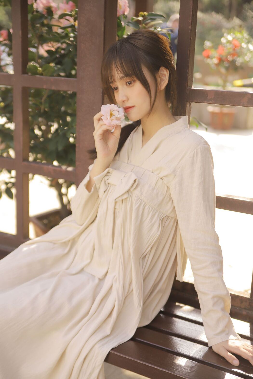 YiTuYu艺图语 Vol.2547 Shi Shi