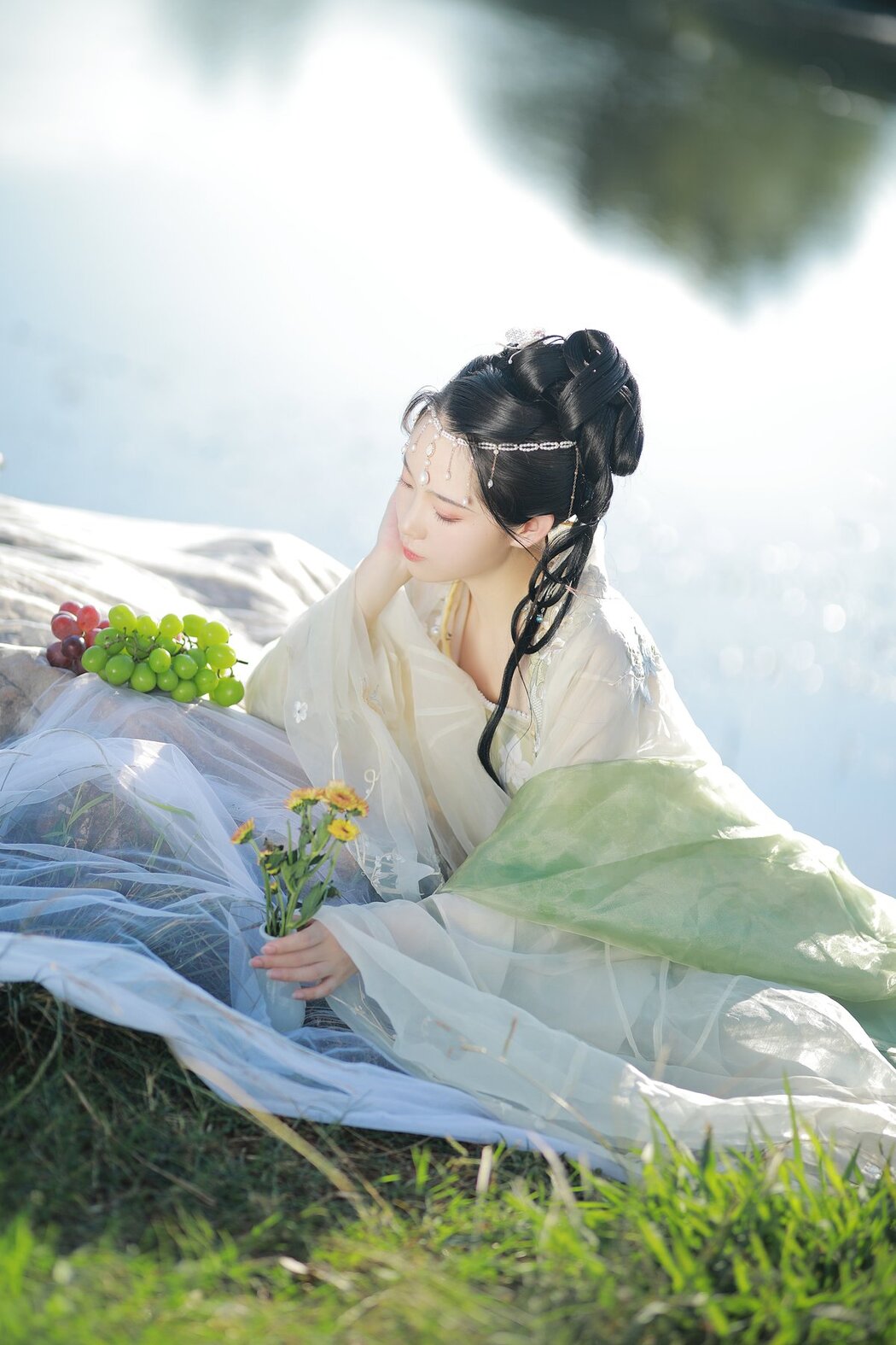 YiTuYu艺图语 Vol.2616 Luo Hua Ren Du Li