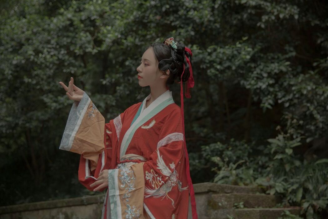 YiTuYu艺图语 Vol.2550 Tong Mian Xiao Mian Ao