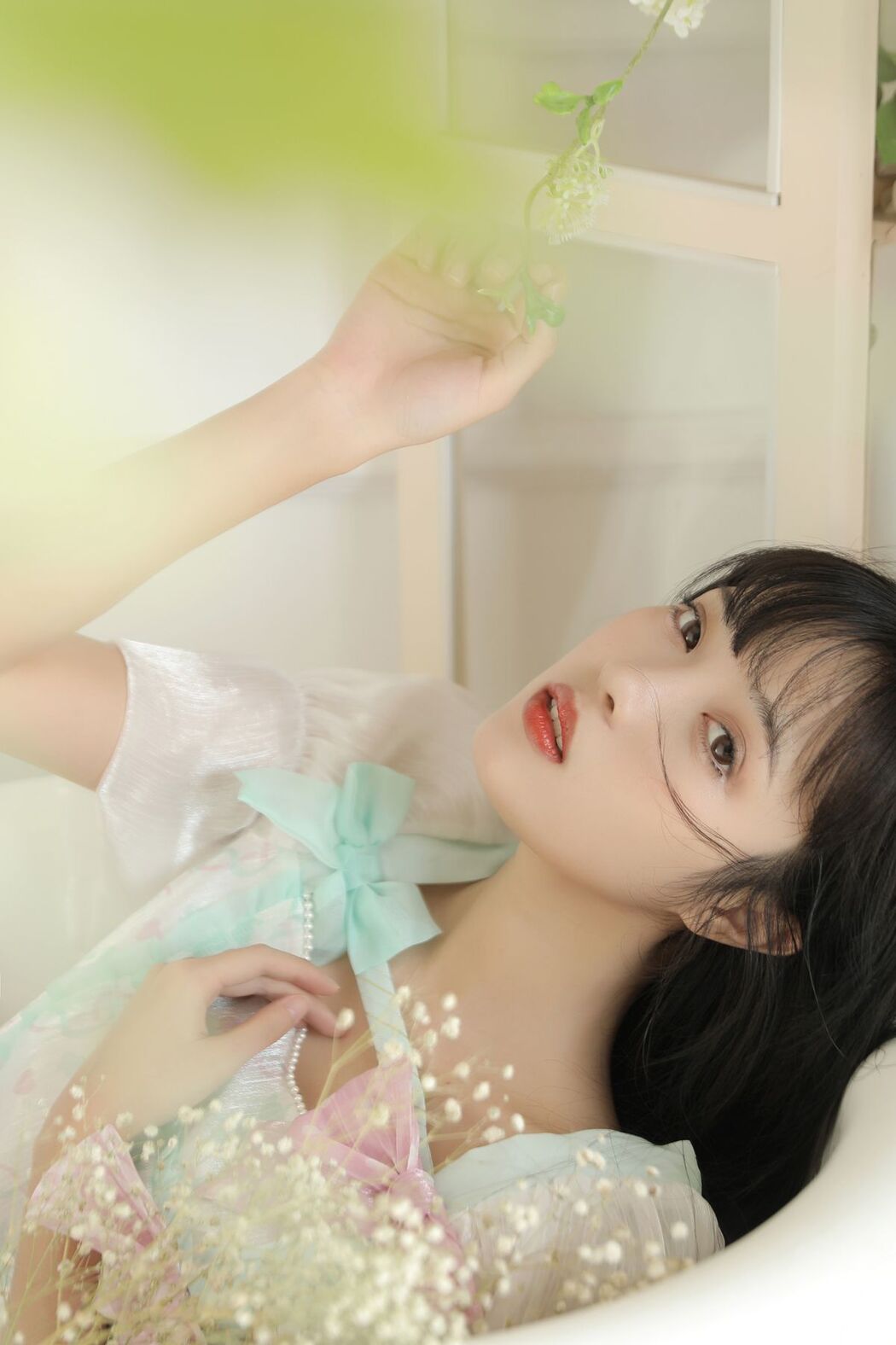 YiTuYu艺图语 Vol.2587 Xiao Wei Ren Er