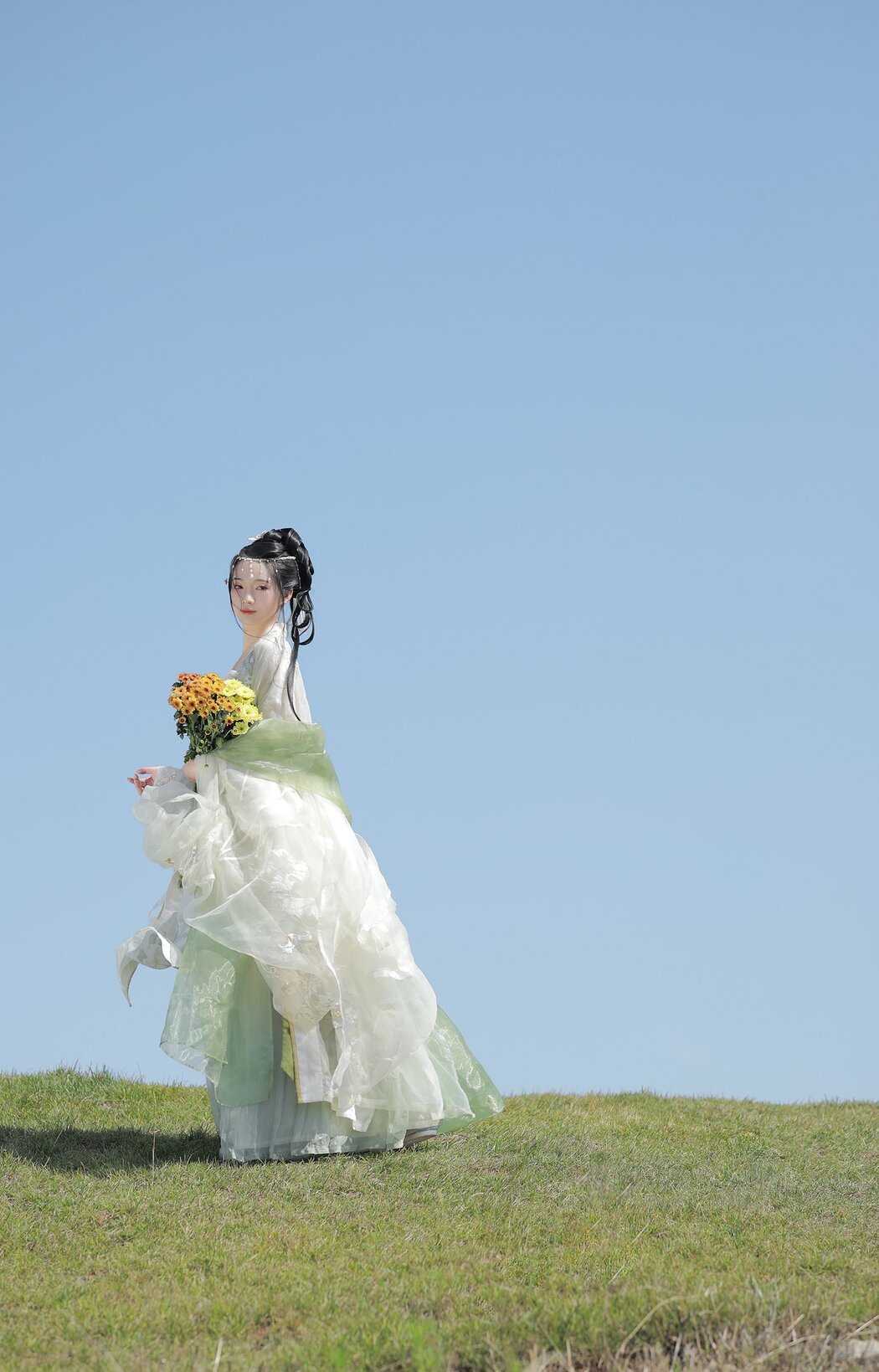 YiTuYu艺图语 Vol.2616 Luo Hua Ren Du Li