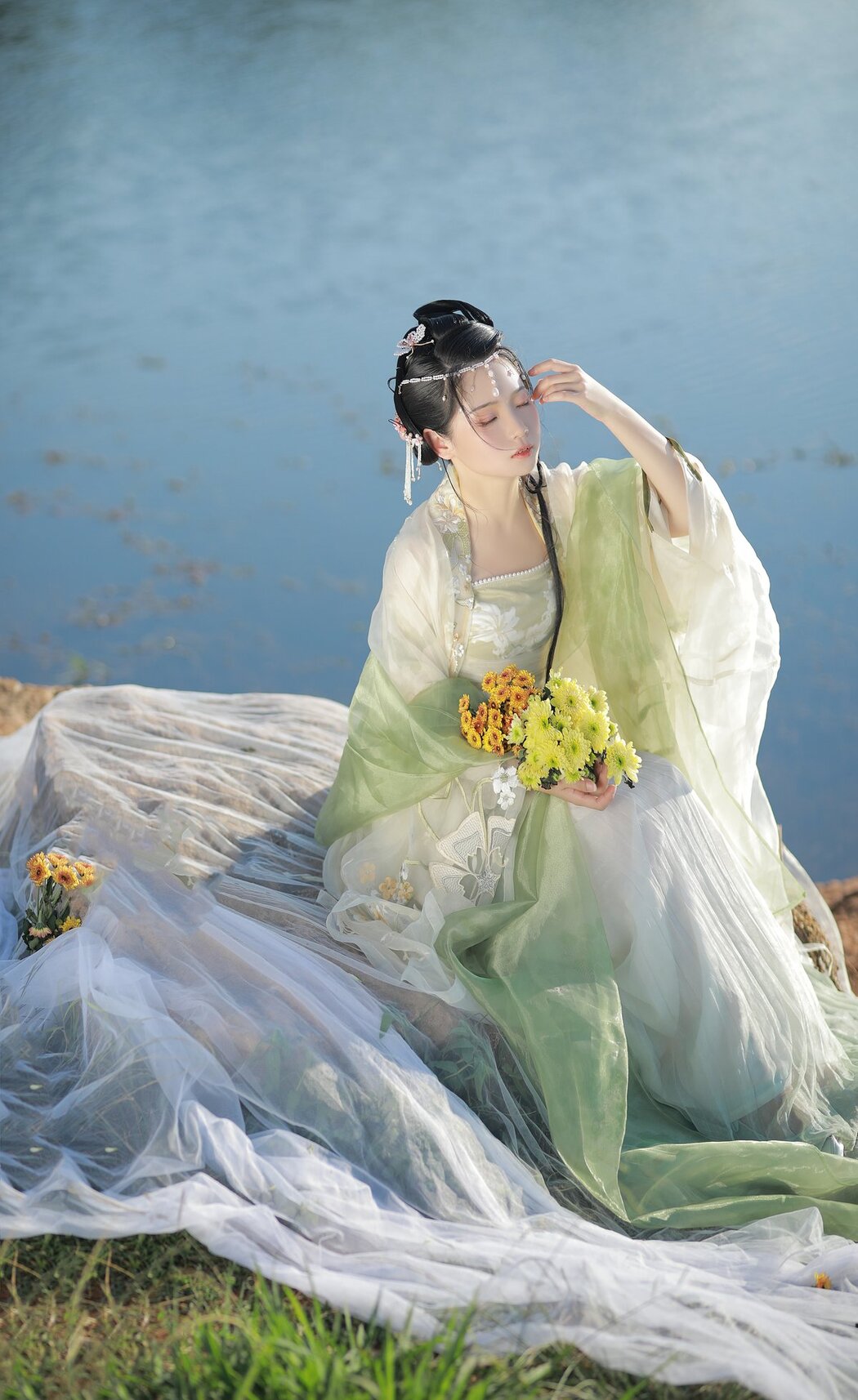 YiTuYu艺图语 Vol.2616 Luo Hua Ren Du Li