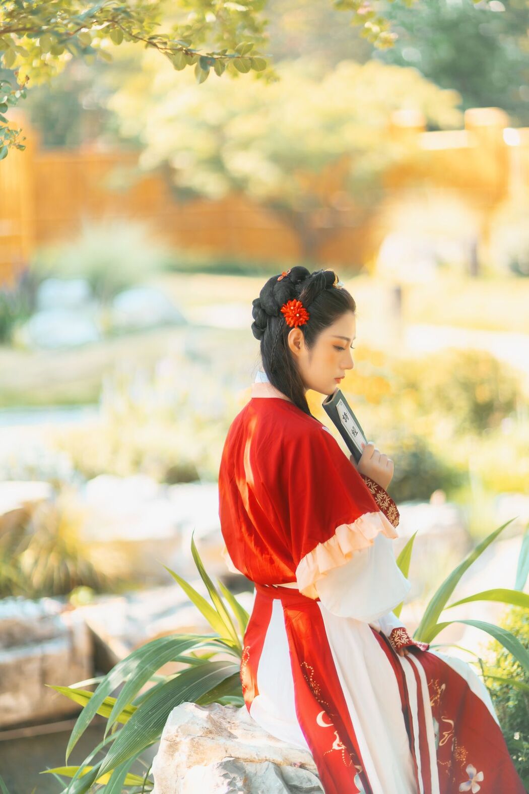 YiTuYu艺图语 Vol.2544 Qin Ko