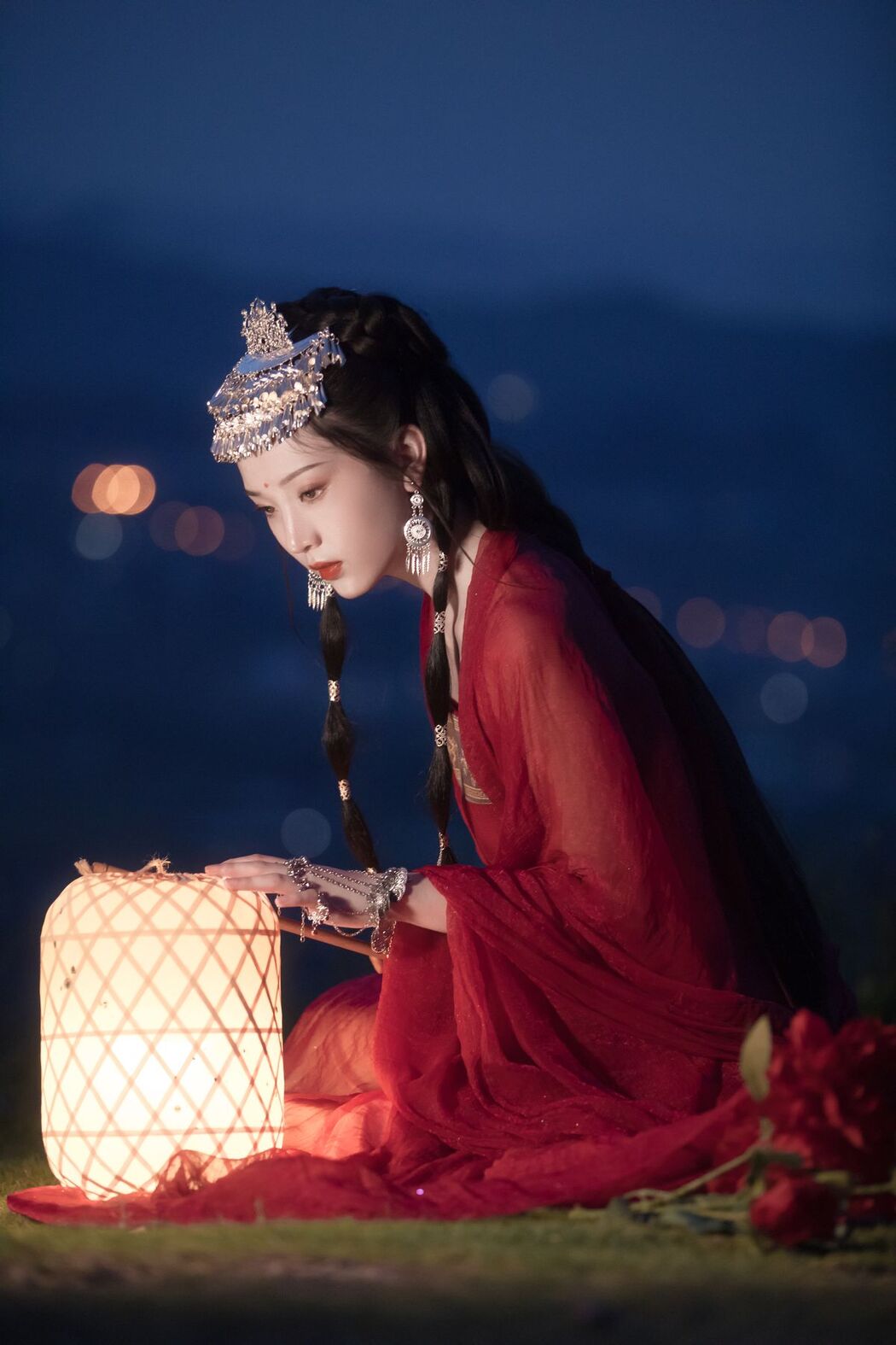 YiTuYu艺图语 Vol.2574 Zhi Zhi Qi