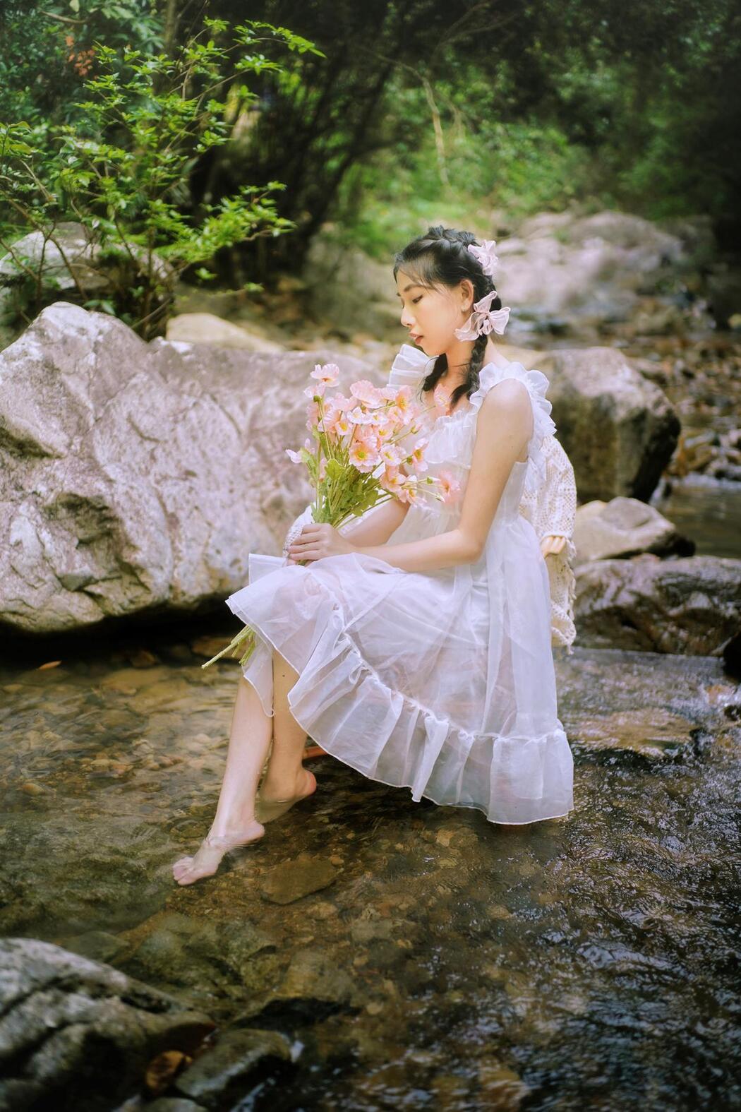 YiTuYu艺图语 Vol.2495 Xiao Yi
