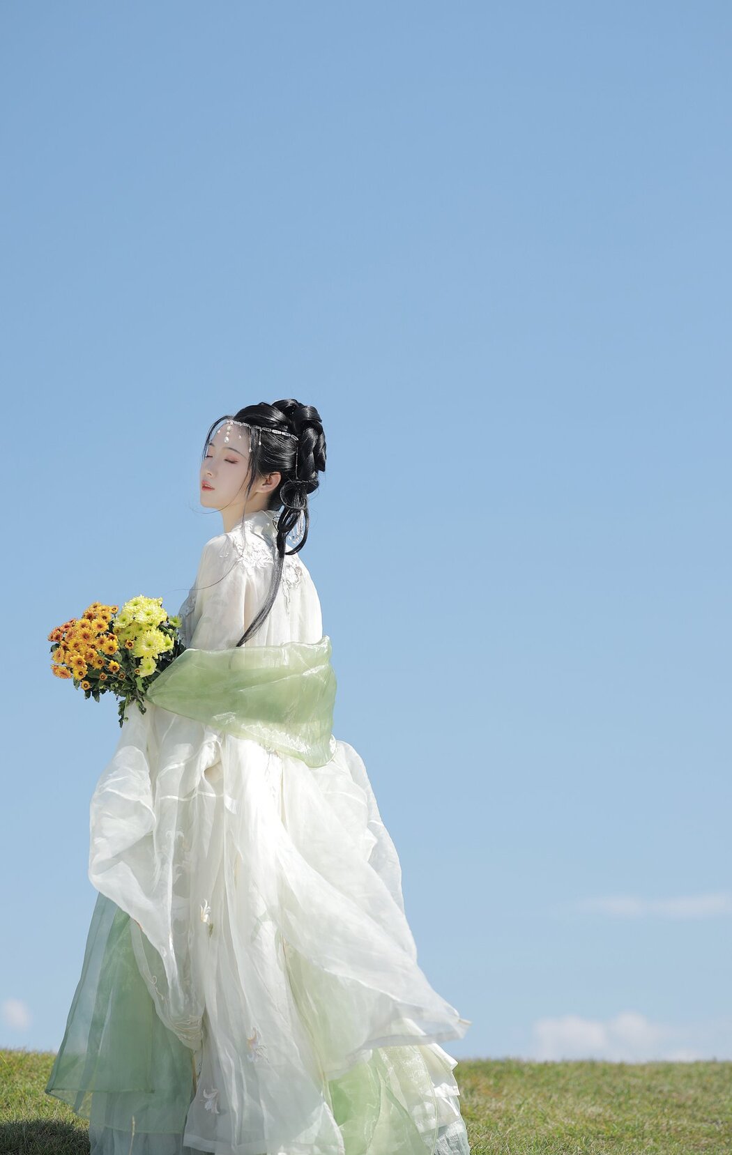 YiTuYu艺图语 Vol.2616 Luo Hua Ren Du Li