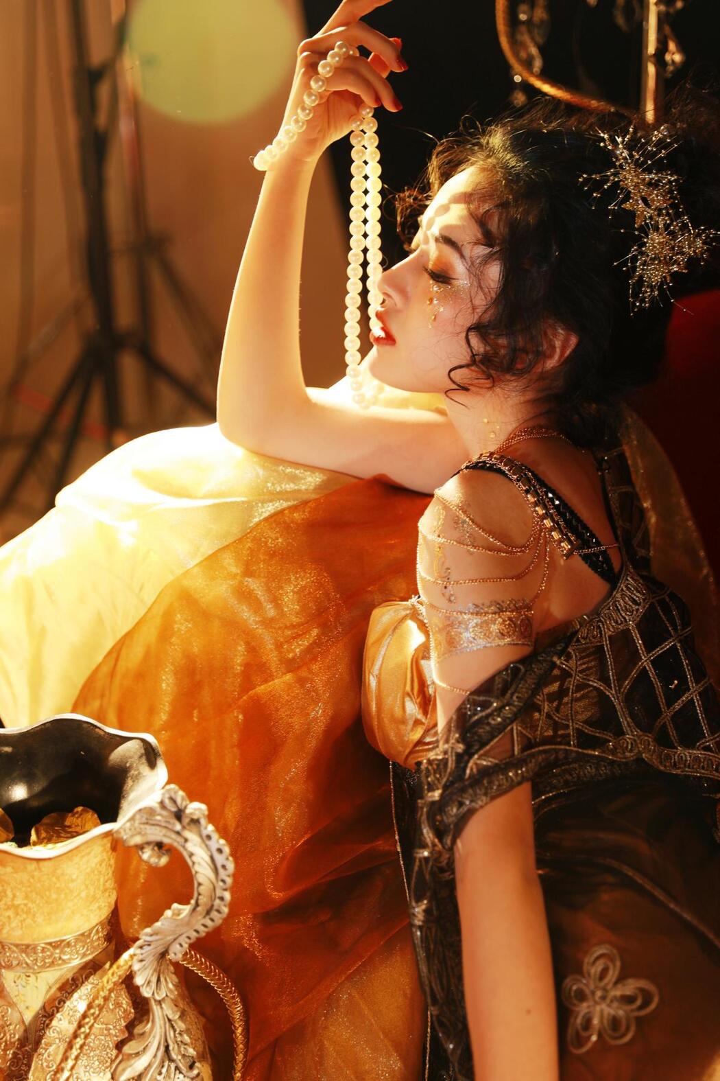 YiTuYu艺图语 Vol.2496 Xiang Ze Xi Zi