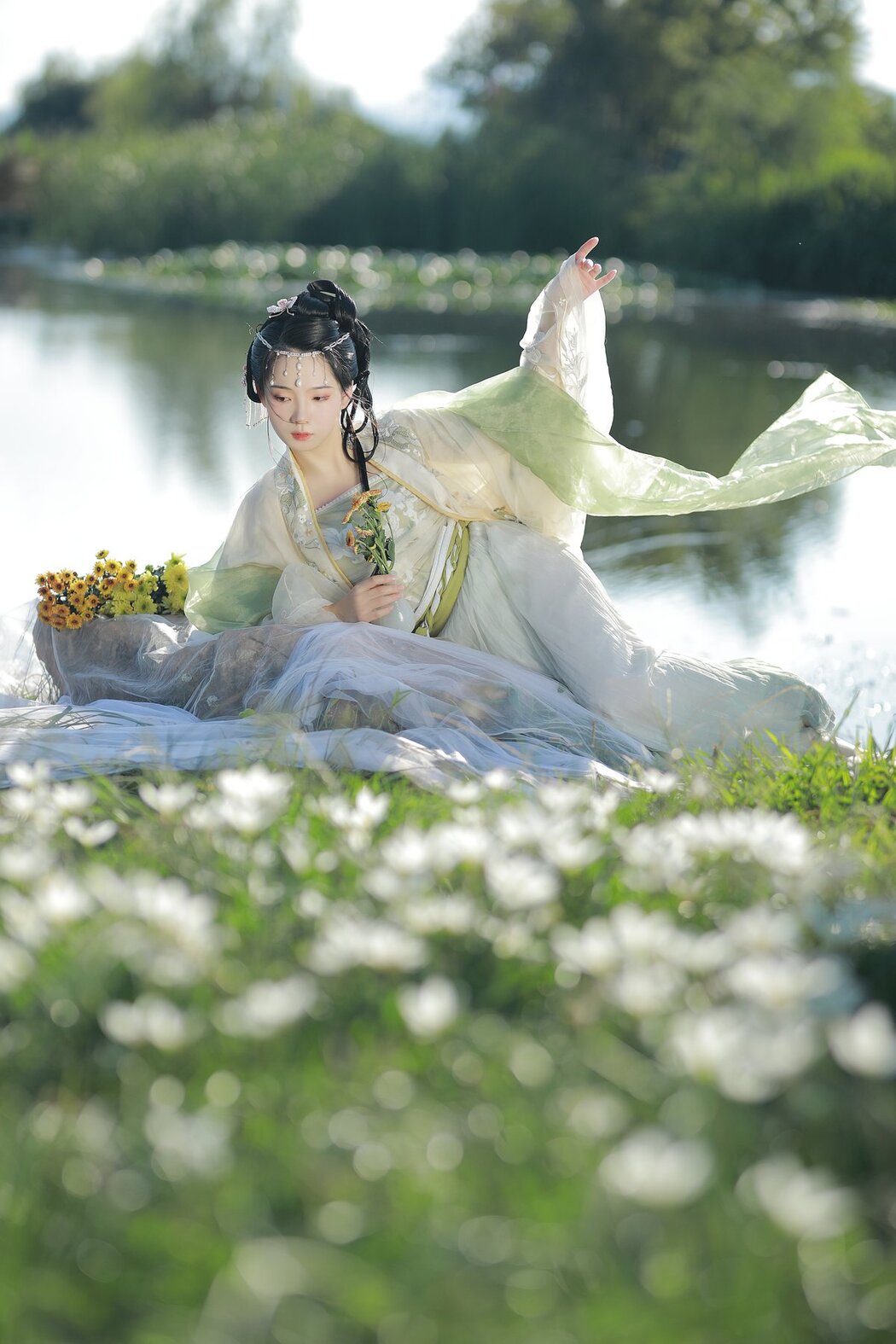 YiTuYu艺图语 Vol.2616 Luo Hua Ren Du Li