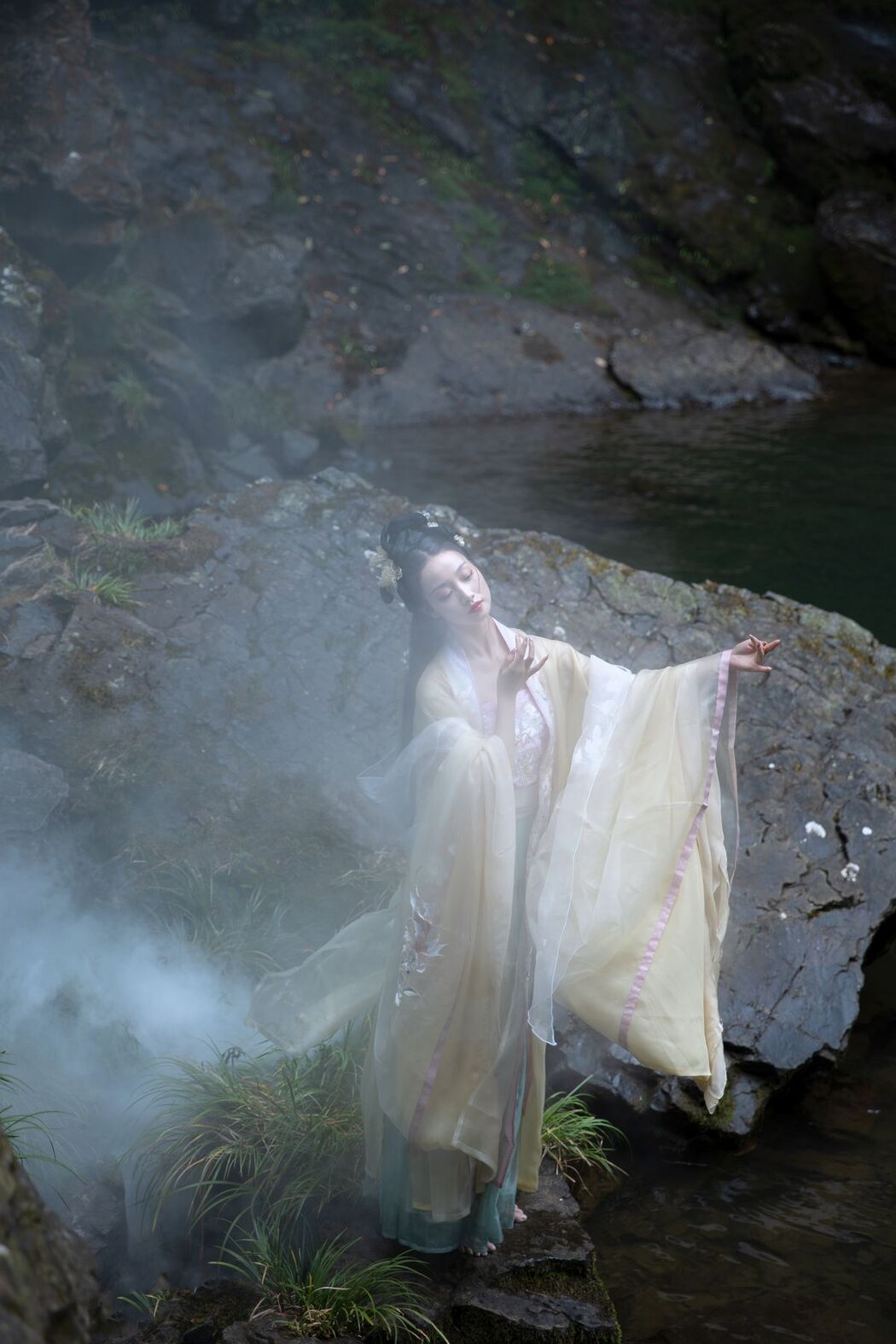YiTuYu艺图语 Vol.2568 Ling Zi Xi